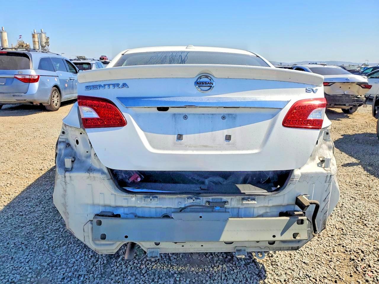 2015 Nissan Sentra Sv White vin: 3N1AB7AP2FY326757