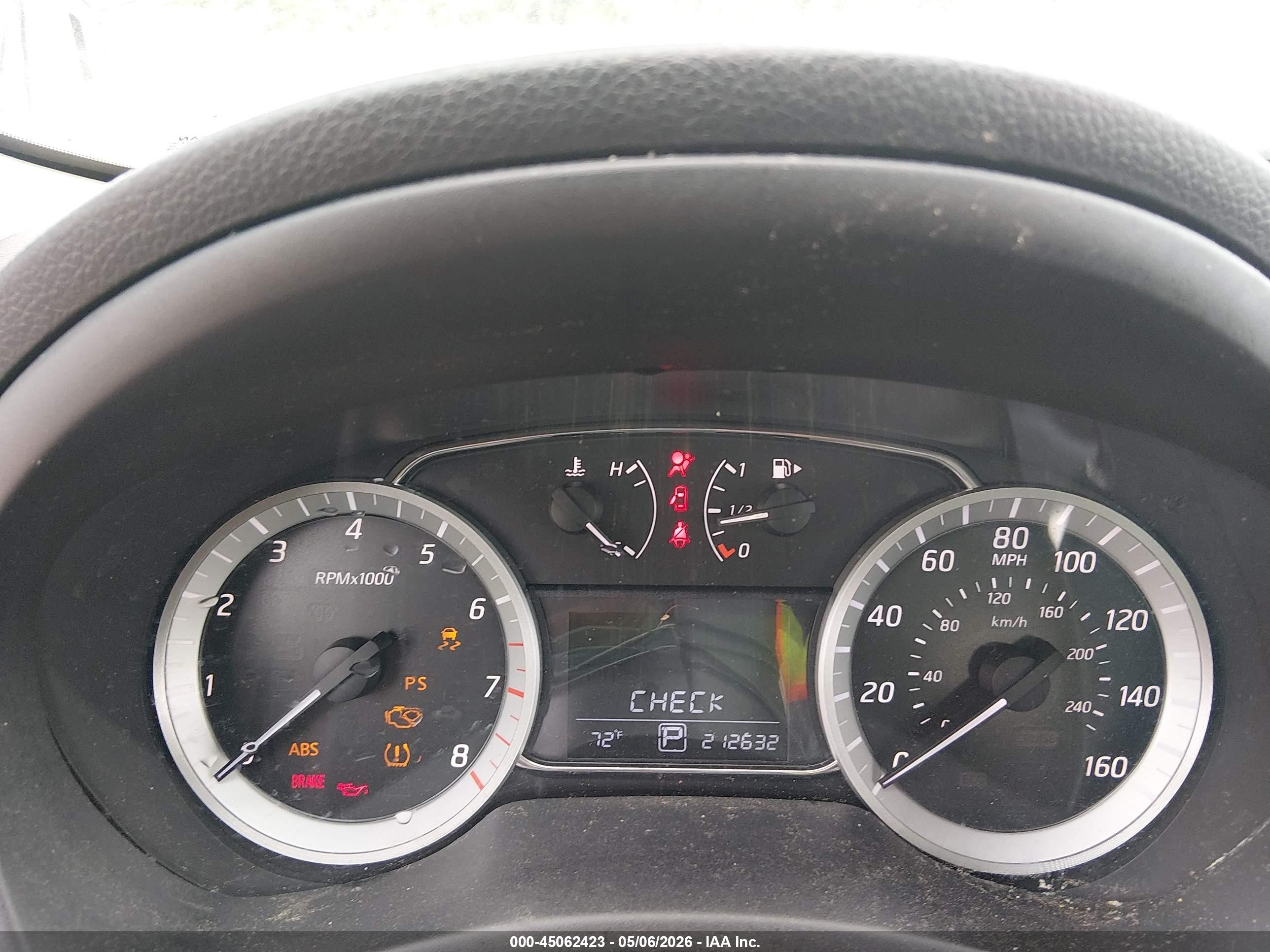 2015 Nissan Sentra Fe+ S Silver vin: 3N1AB7AP2FY336611