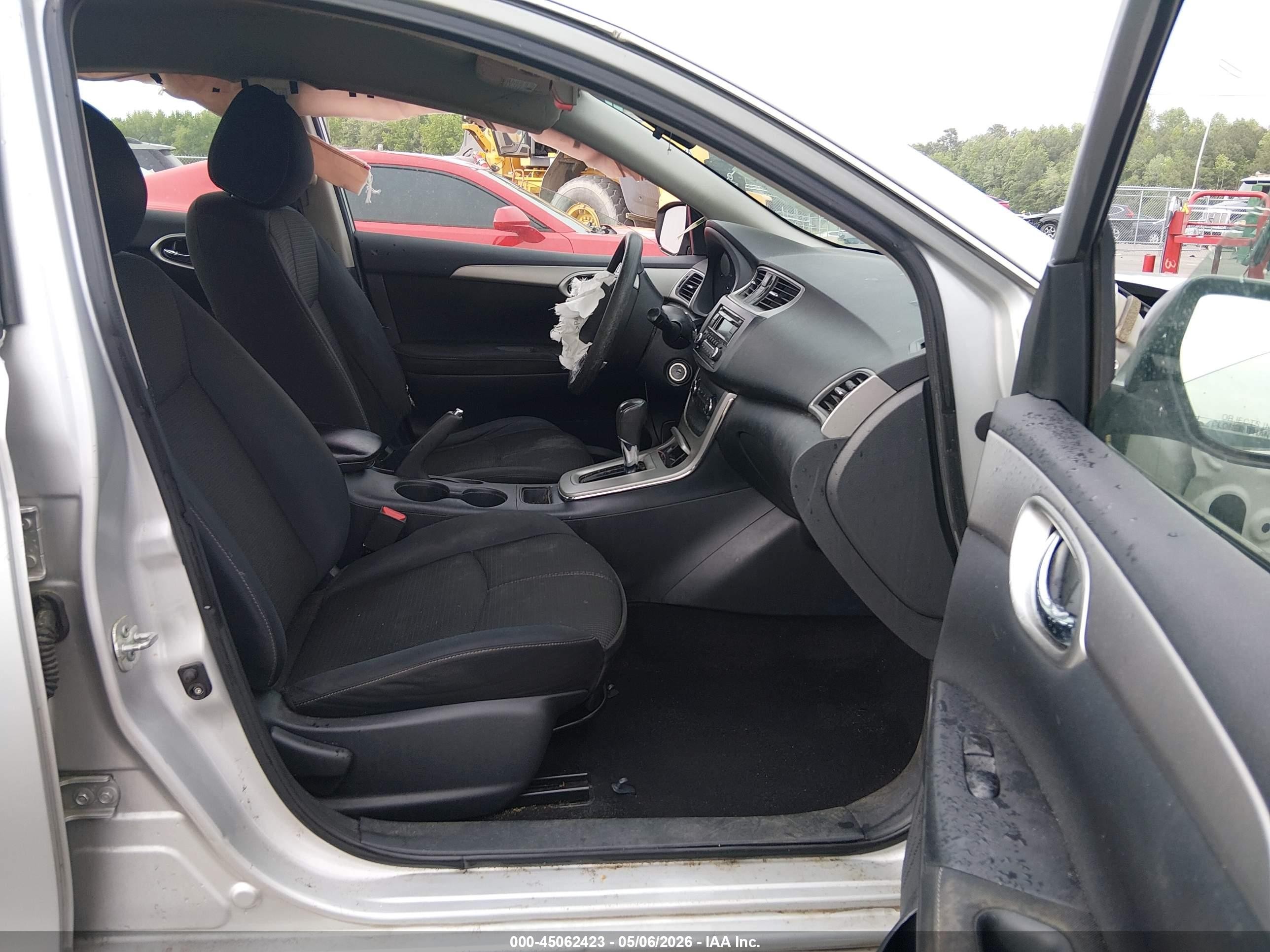 2015 Nissan Sentra Fe+ S Silver vin: 3N1AB7AP2FY336611