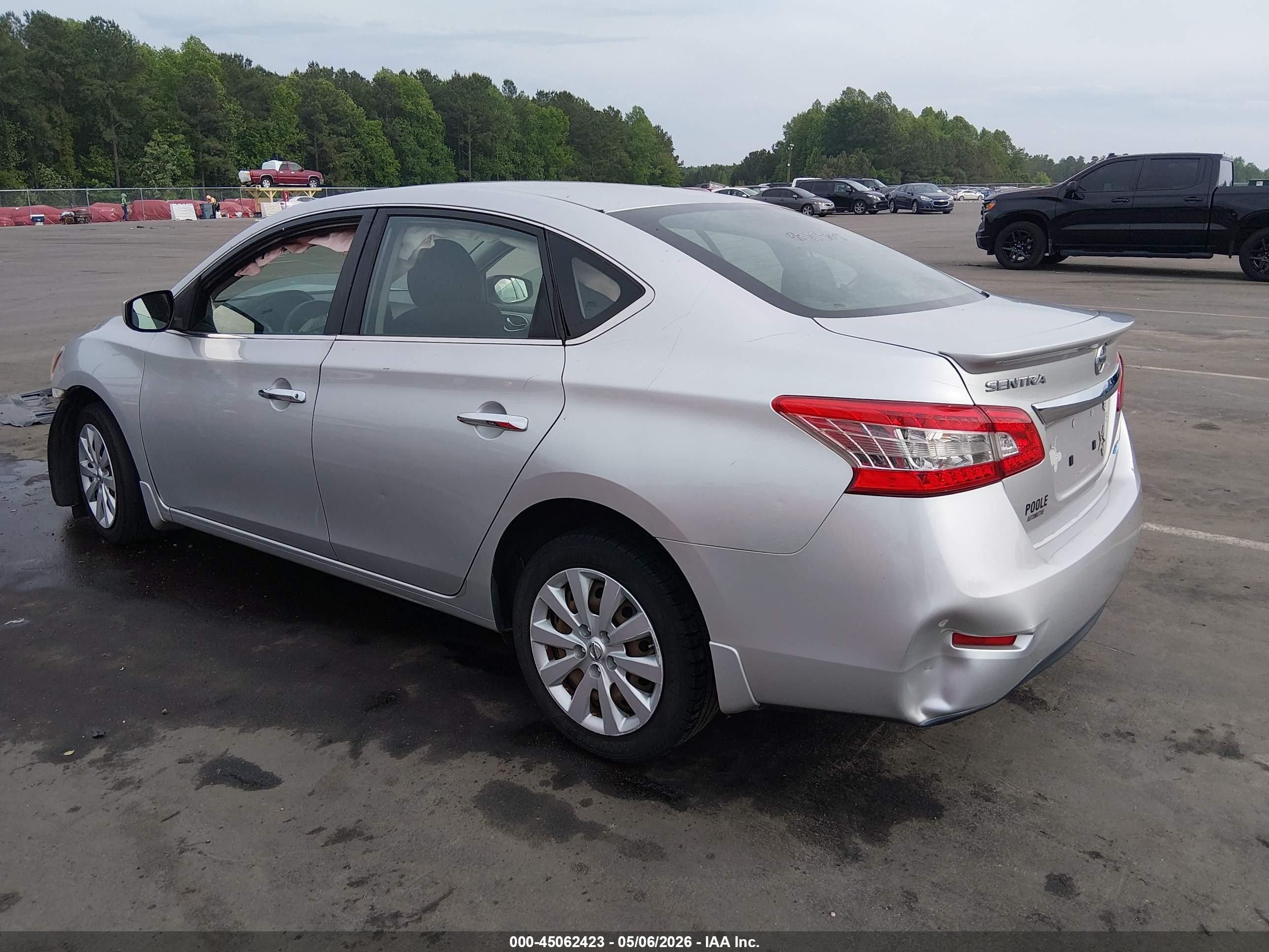 2015 Nissan Sentra Fe+ S Silver vin: 3N1AB7AP2FY336611