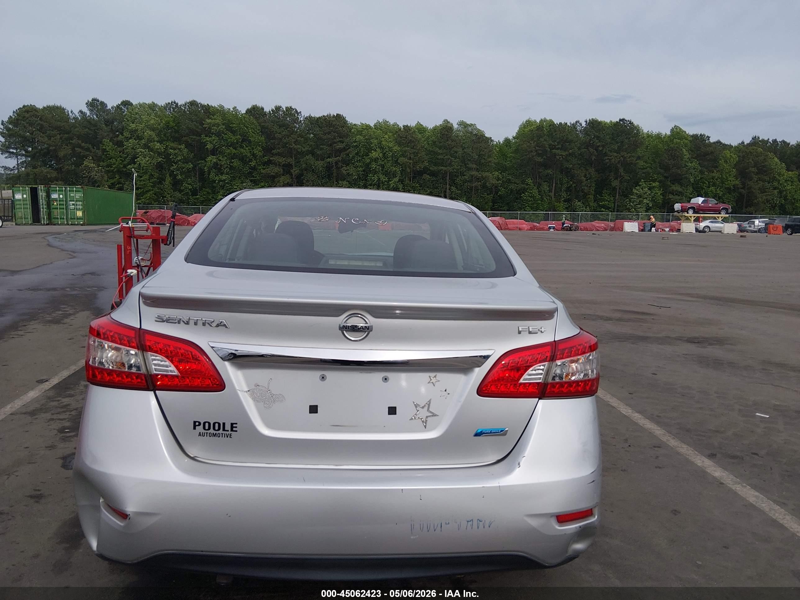 2015 Nissan Sentra Fe+ S Silver vin: 3N1AB7AP2FY336611