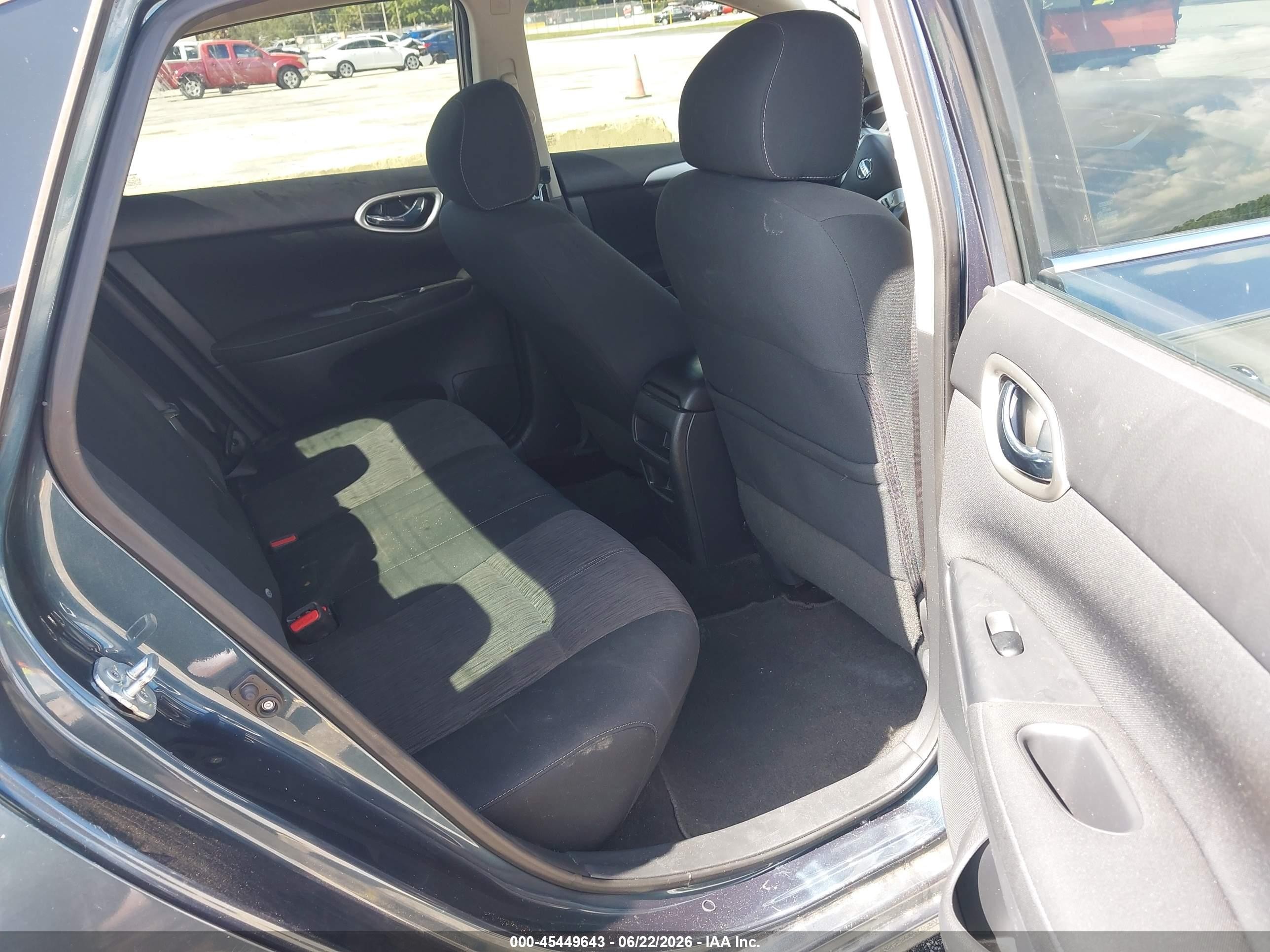 2015 Nissan Sentra Sv Gray vin: 3N1AB7AP2FY340657