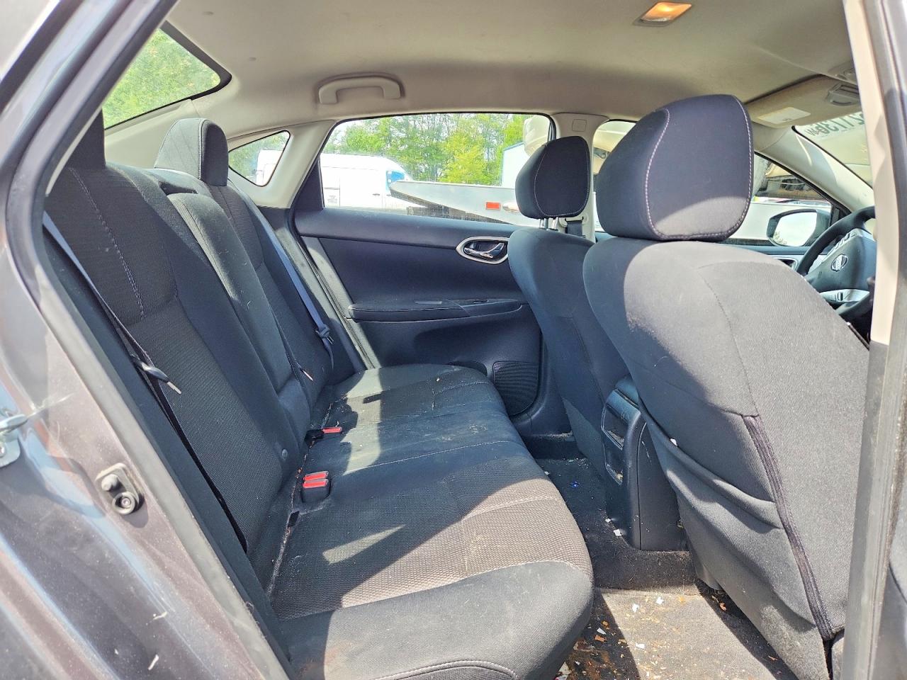 2015 Nissan Sentra S Gray vin: 3N1AB7AP2FY353022