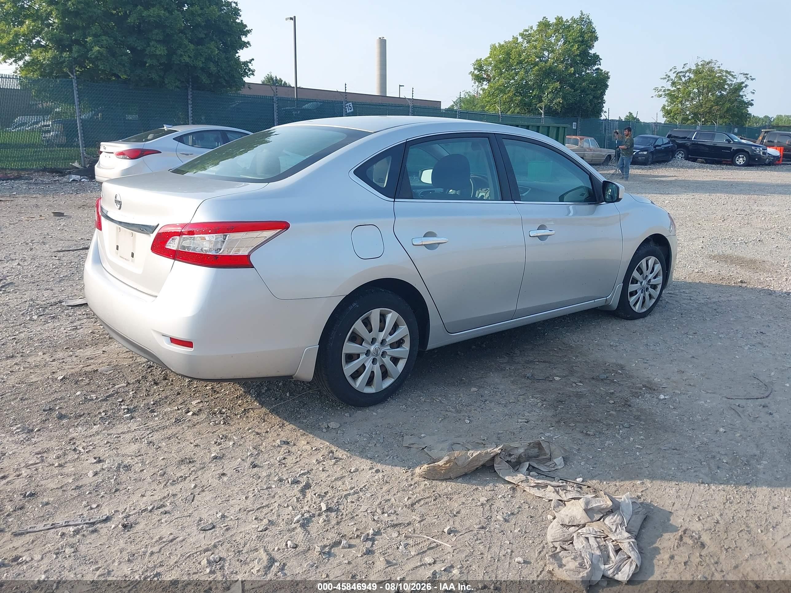 2015 Nissan Sentra S Silver vin: 3N1AB7AP2FY355630