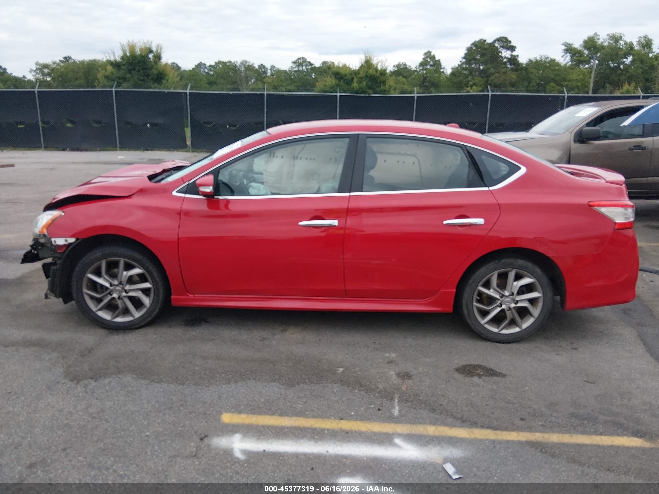 2015 Nissan Sentra Sr Красный vin: 3N1AB7AP2FY358995