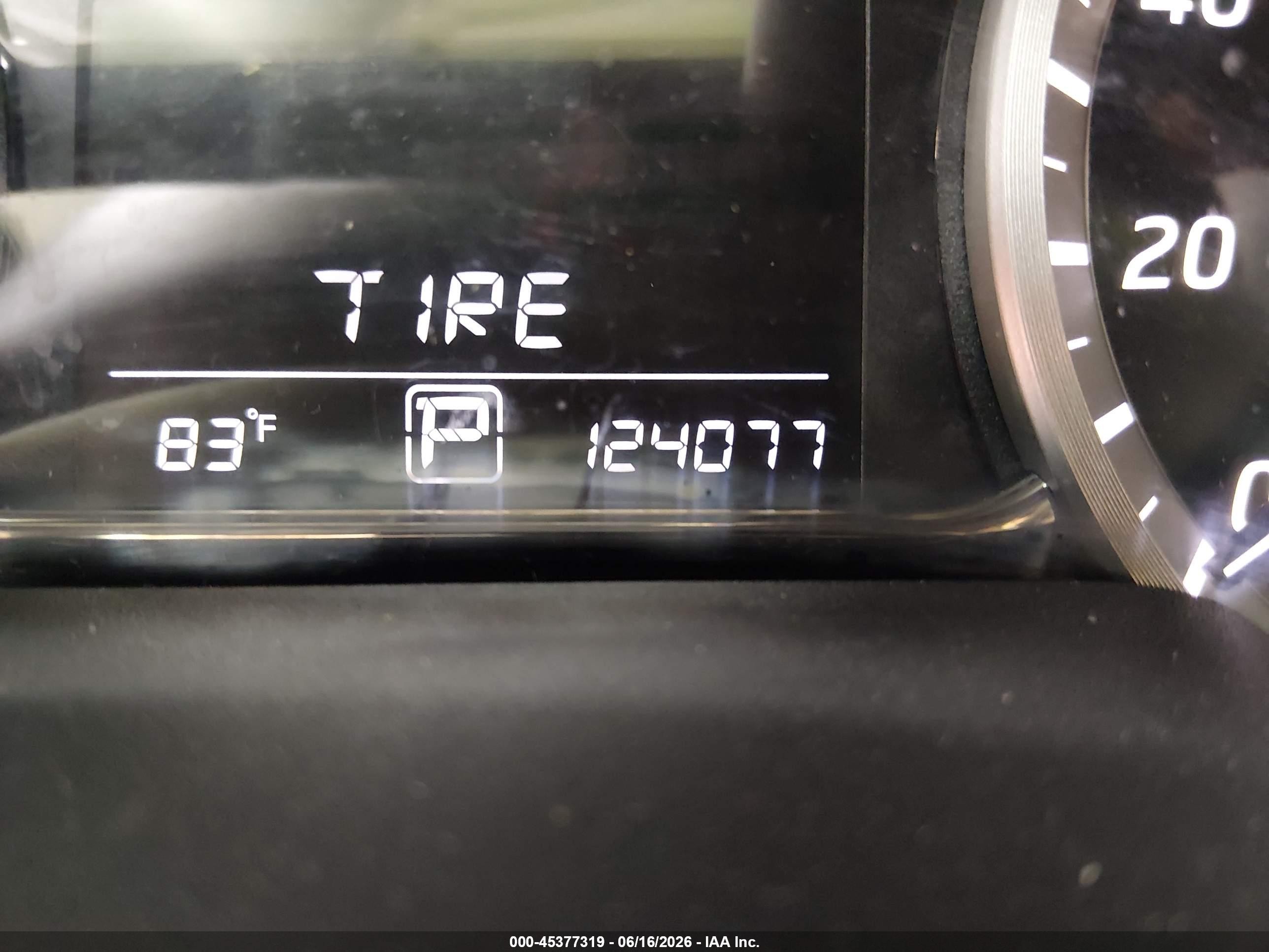 2015 Nissan Sentra Sr Красный vin: 3N1AB7AP2FY358995