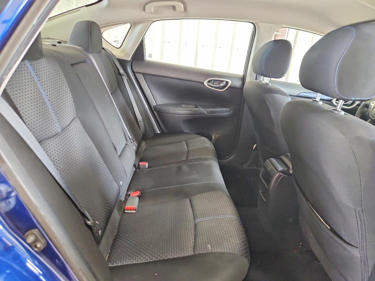 2016 Nissan Sentra Sr Blue vin: 3N1AB7AP2GY272703
