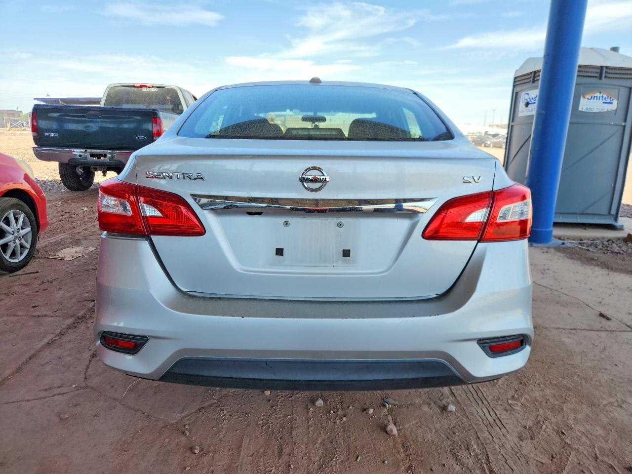 2017 Nissan Sentra Sv Silver vin: 3N1AB7AP2HY317883