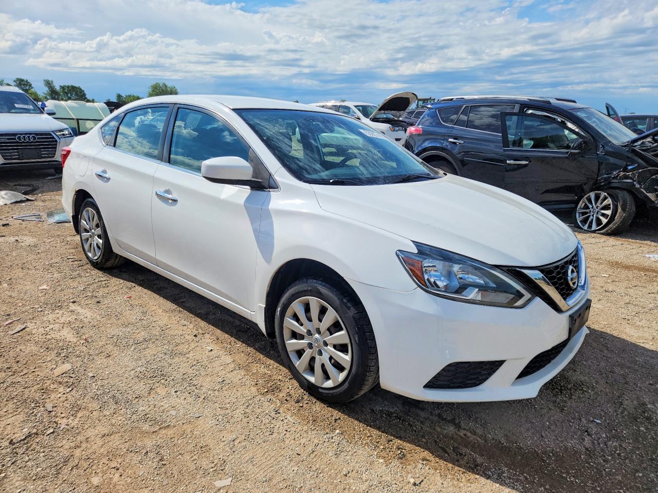 2017 Nissan Sentra S Белый vin: 3N1AB7AP2HY382488