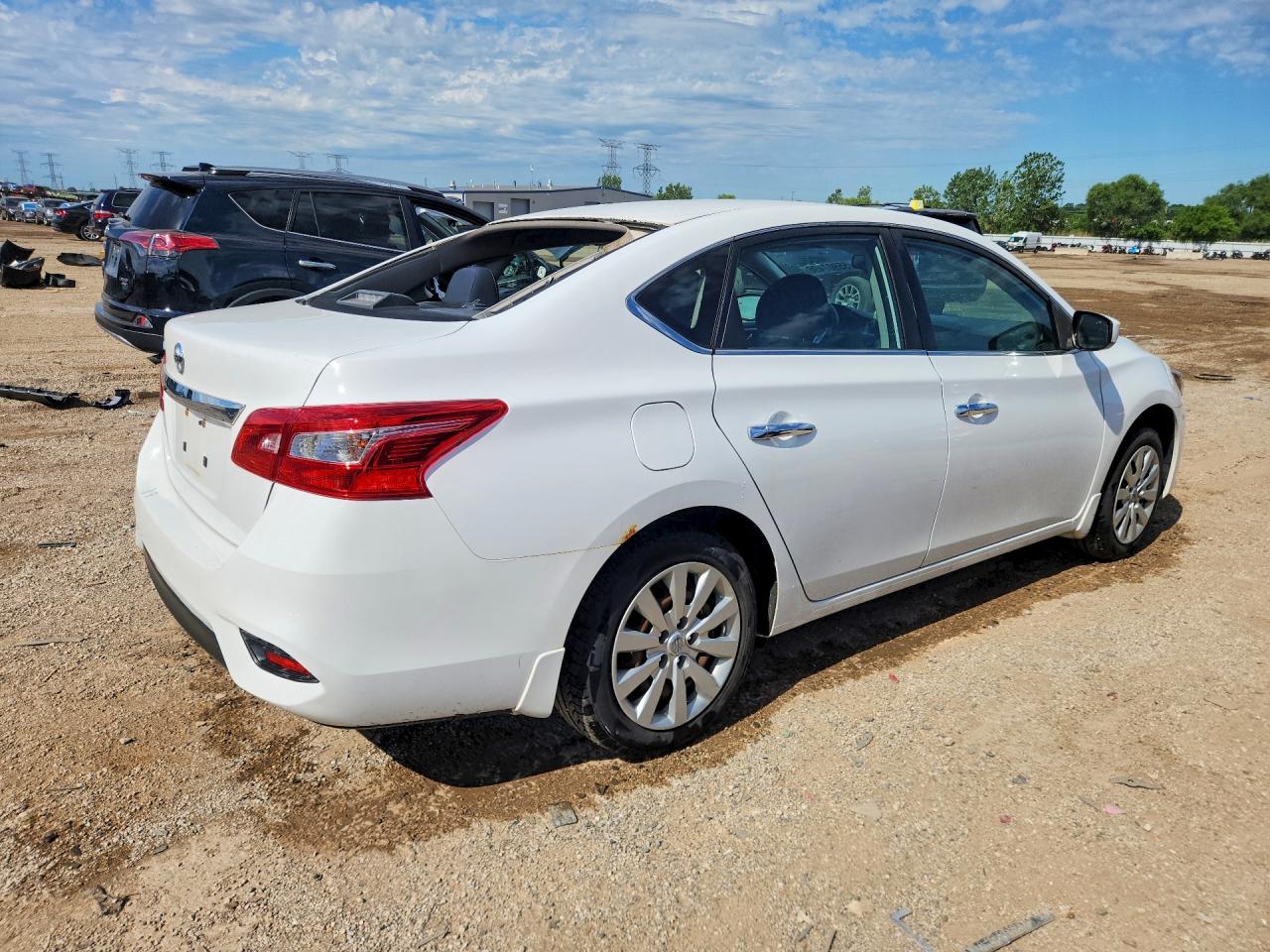 2017 Nissan Sentra S Белый vin: 3N1AB7AP2HY382488
