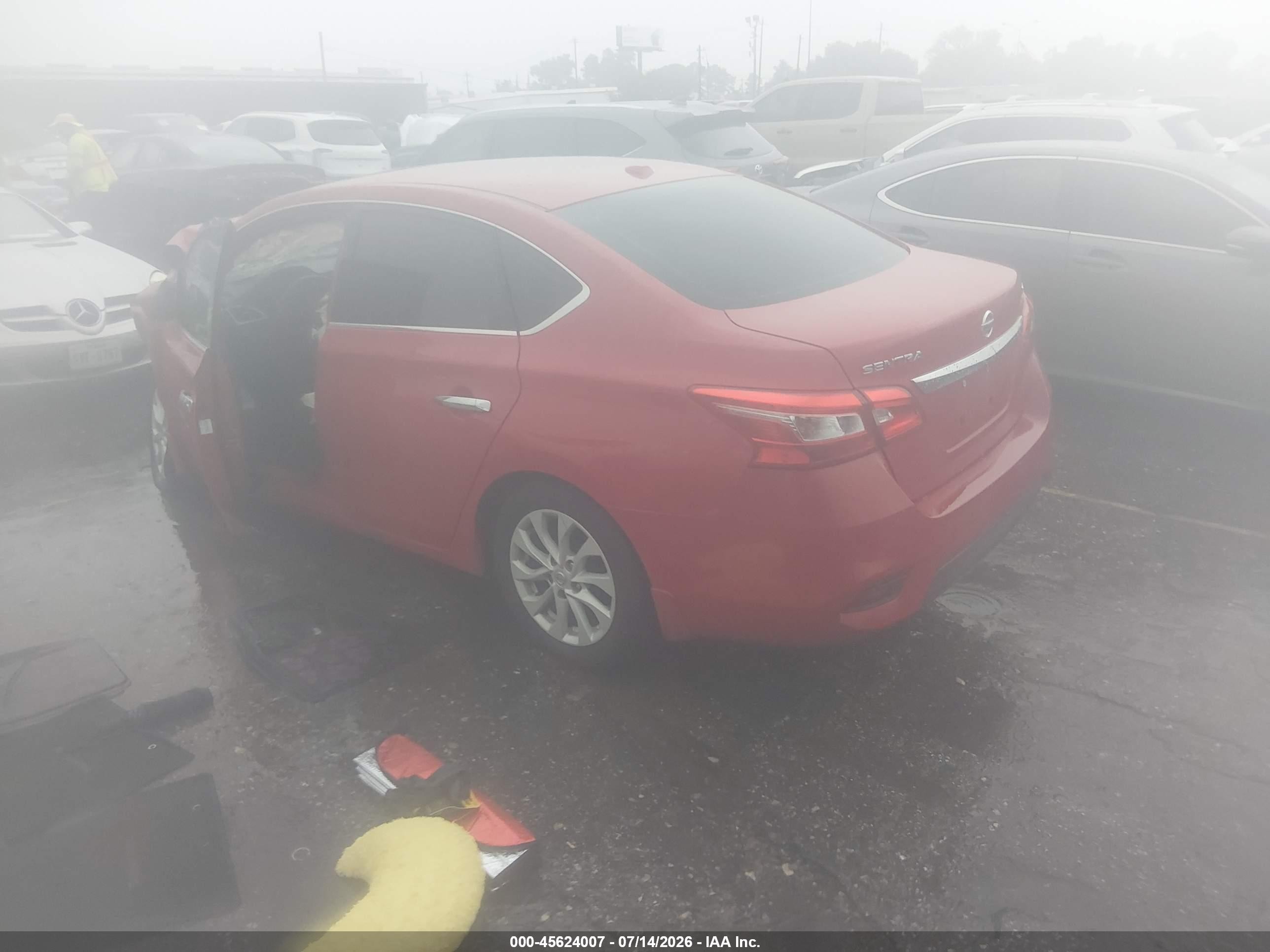 2018 Nissan Sentra Sv Red vin: 3N1AB7AP2JL617913