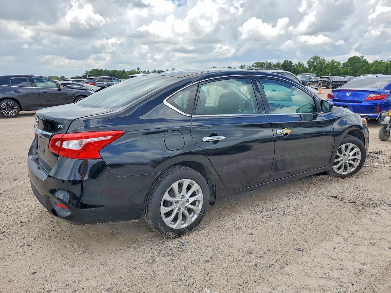 2018 Nissan Sentra Sv Black vin: 3N1AB7AP2JL624120