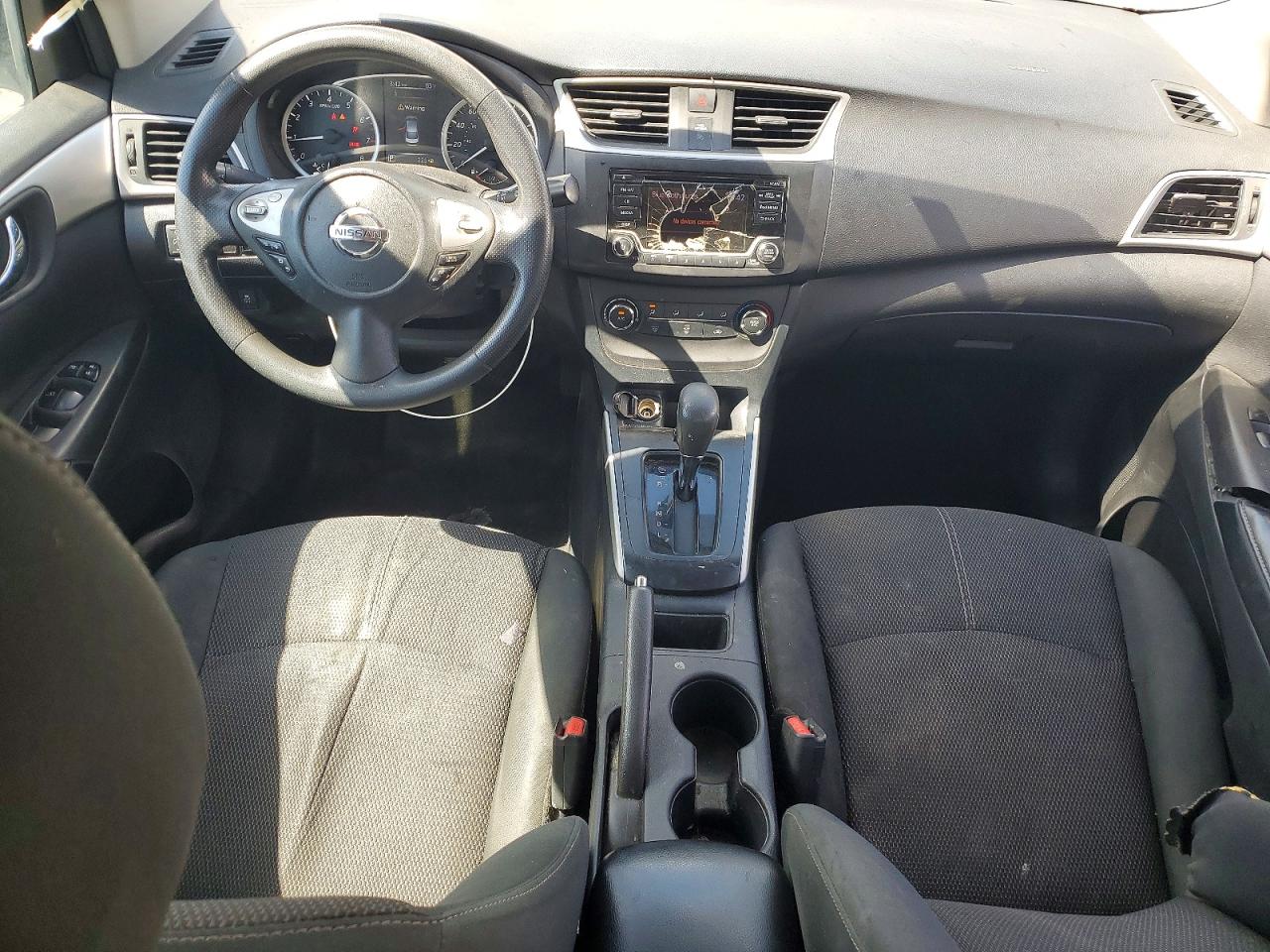 2018 Nissan Sentra S White vin: 3N1AB7AP2JY258615