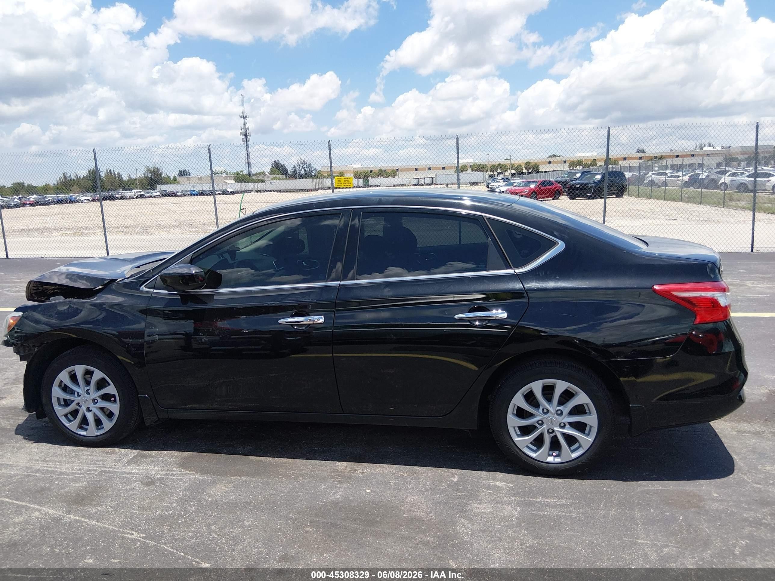 2018 Nissan Sentra Sv Black vin: 3N1AB7AP2JY267413