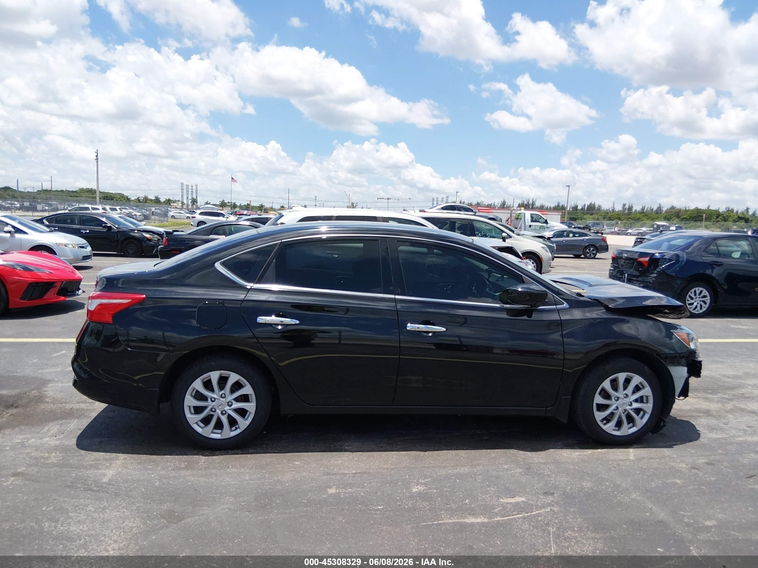 2018 Nissan Sentra Sv Black vin: 3N1AB7AP2JY267413