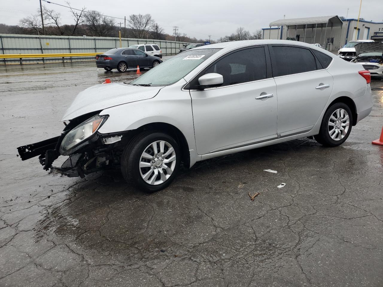 2018 Nissan Sentra S Серебряный vin: 3N1AB7AP2JY317193