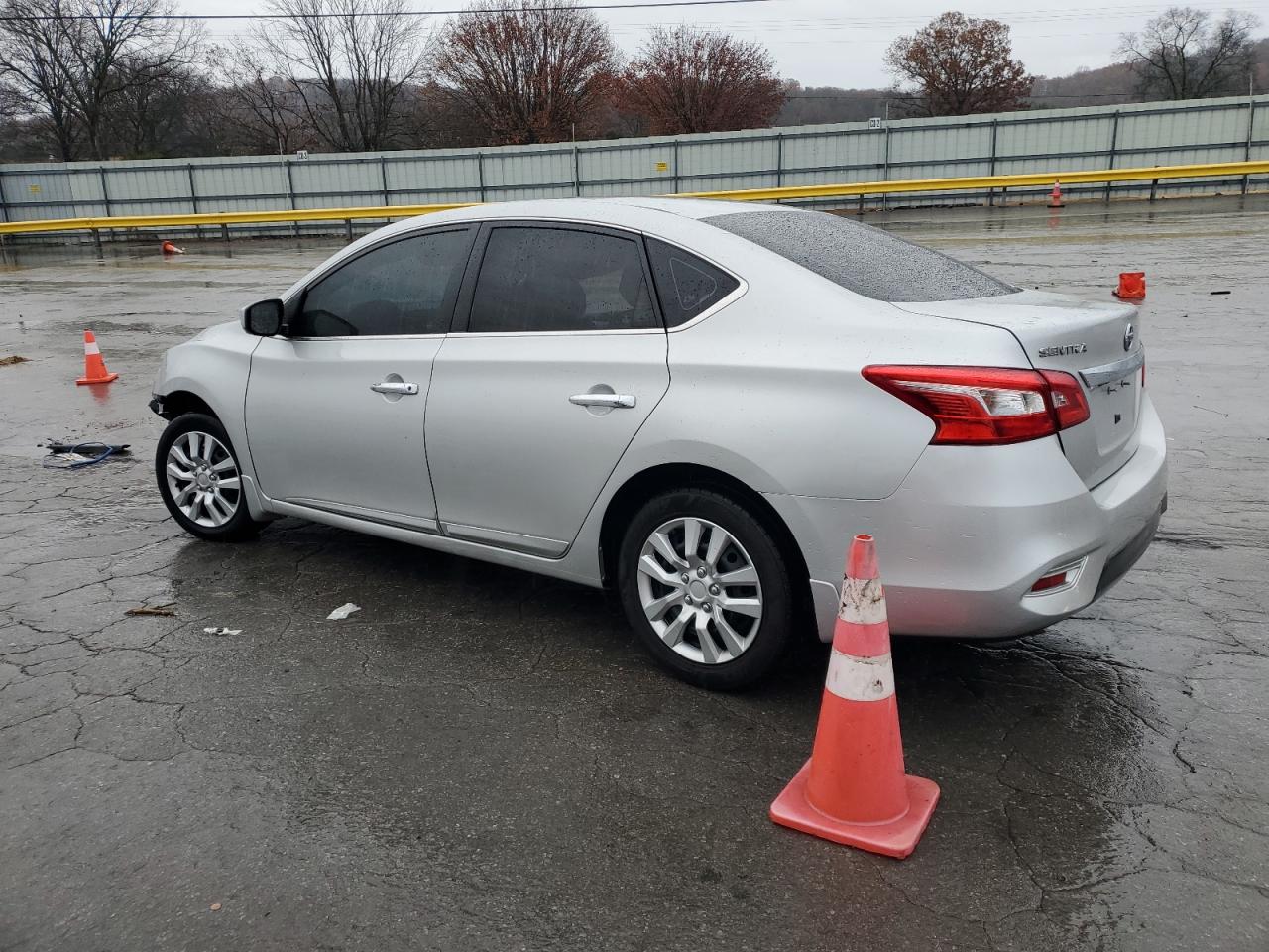 2018 Nissan Sentra S Silver vin: 3N1AB7AP2JY317193