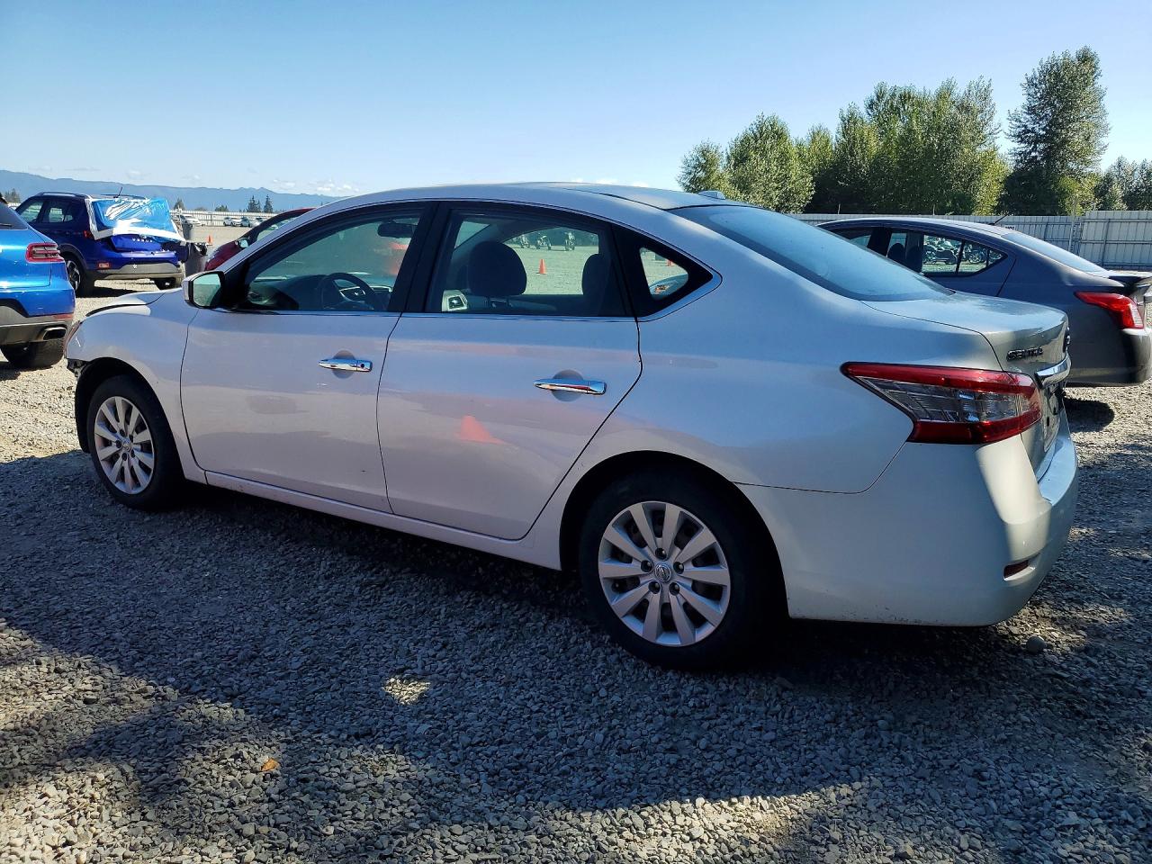 2013 Nissan Sentra S Белый vin: 3N1AB7AP3DL635678