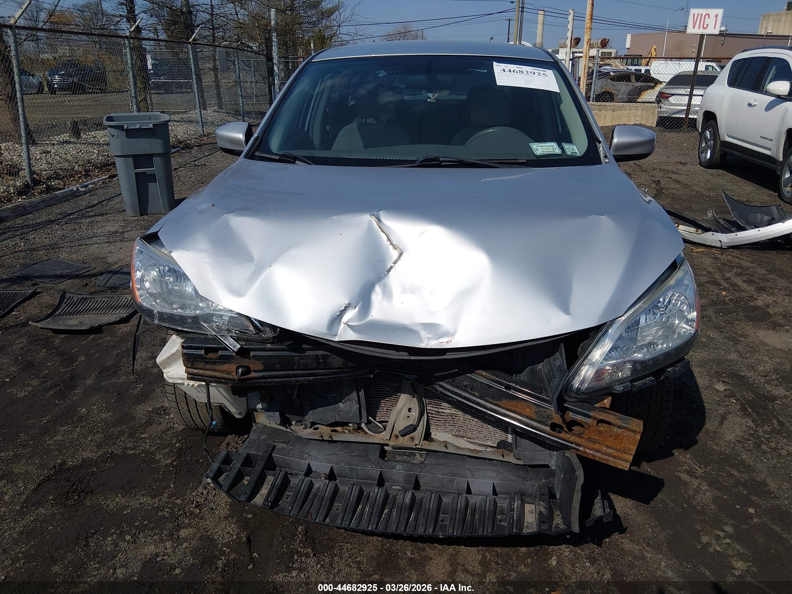 2013 Nissan Sentra Sv Silver vin: 3N1AB7AP3DL666946