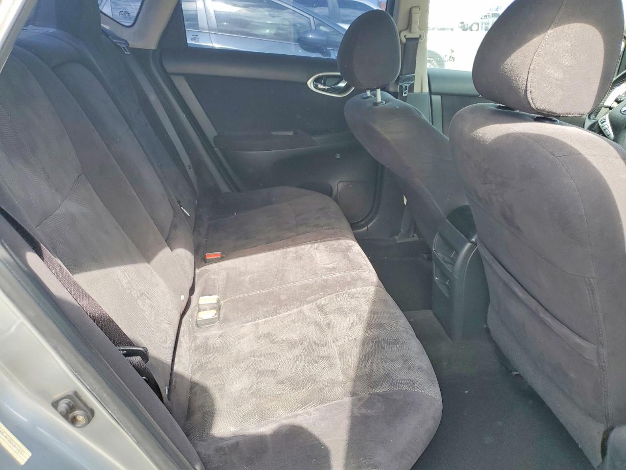 2013 Nissan Sentra S Серебряный vin: 3N1AB7AP3DL671130