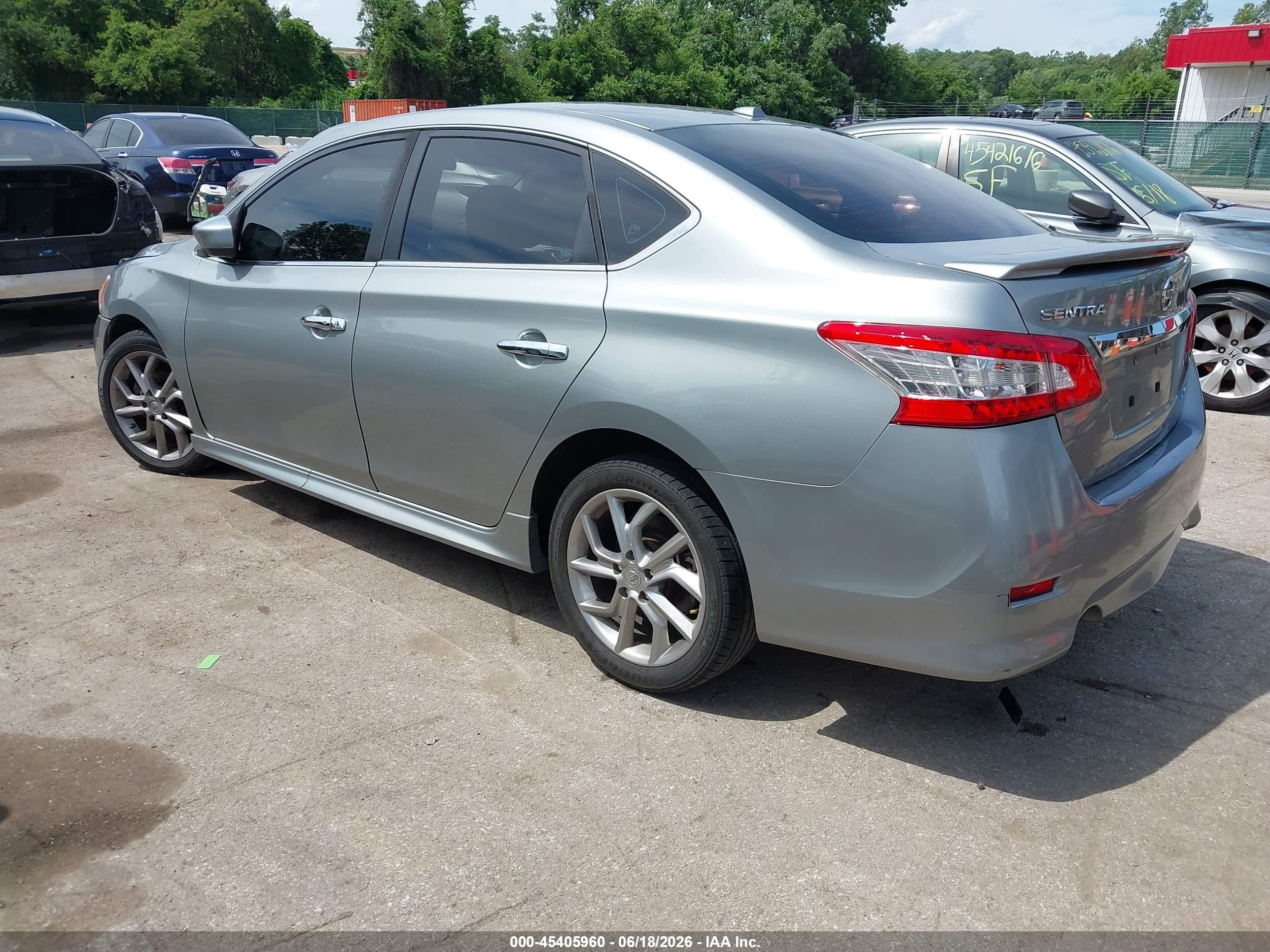 2013 Nissan Sentra Sr Silver vin: 3N1AB7AP3DL687134