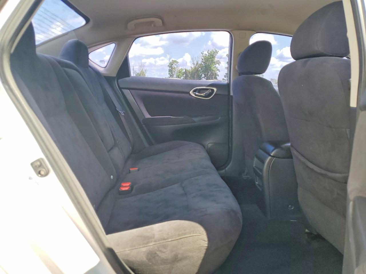 2013 Nissan Sentra S Silver vin: 3N1AB7AP3DL723047