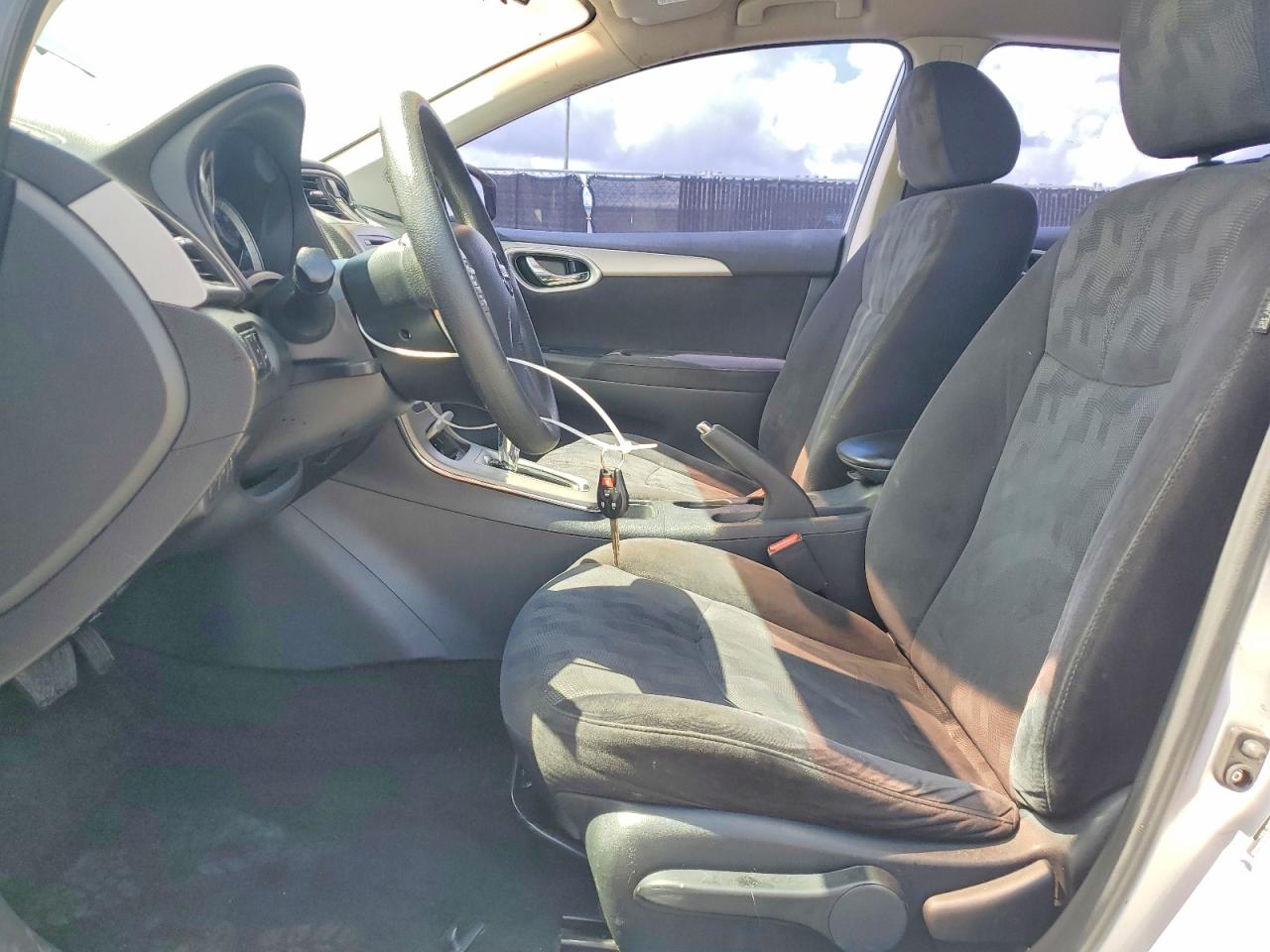 2013 Nissan Sentra S Silver vin: 3N1AB7AP3DL723047