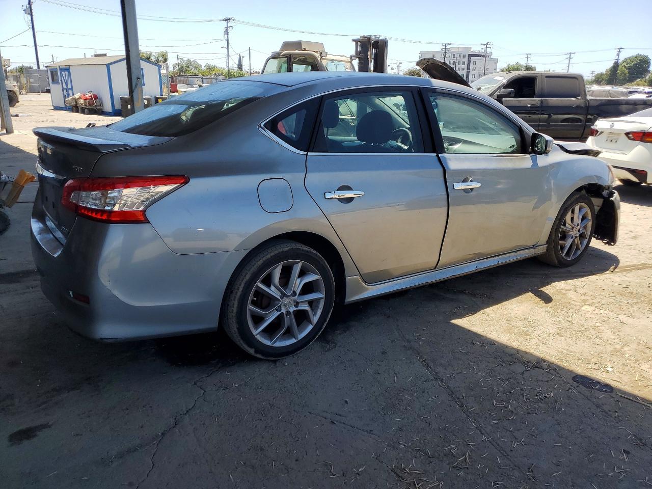 2013 Nissan Sentra S Silver vin: 3N1AB7AP3DL748627