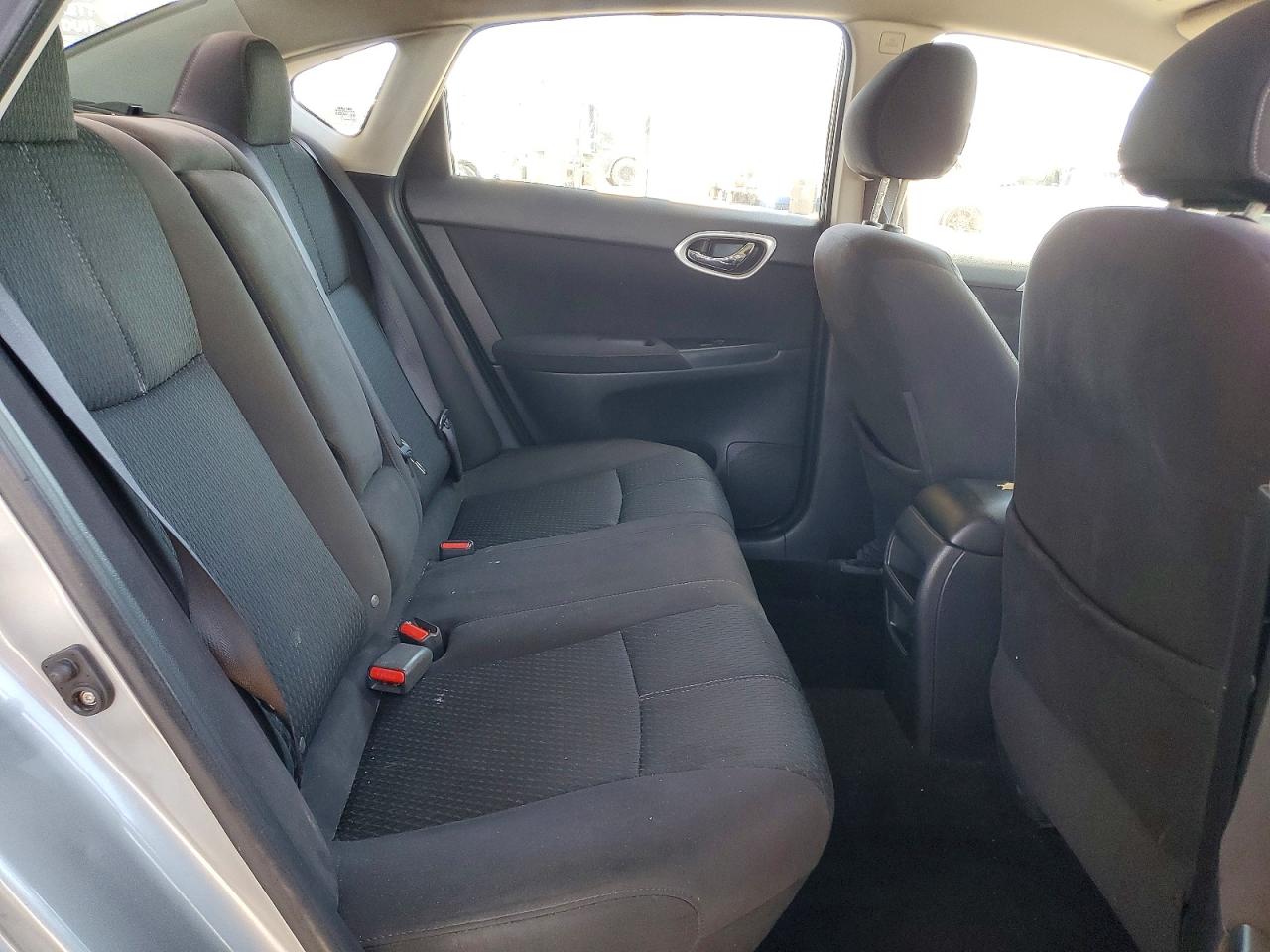 2013 Nissan Sentra S Silver vin: 3N1AB7AP3DL748627