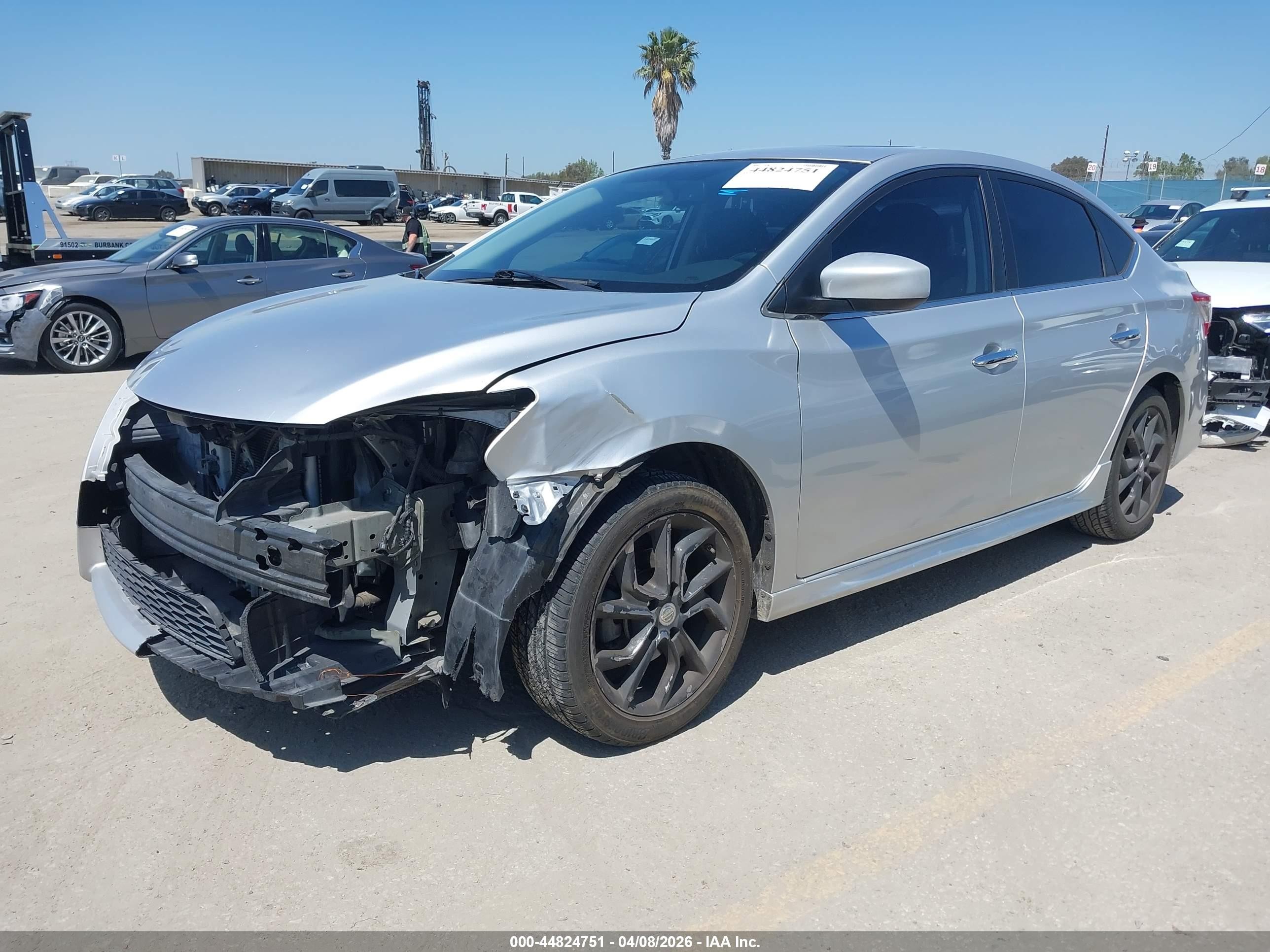 2014 Nissan Sentra Sr Silver vin: 3N1AB7AP3EL611141