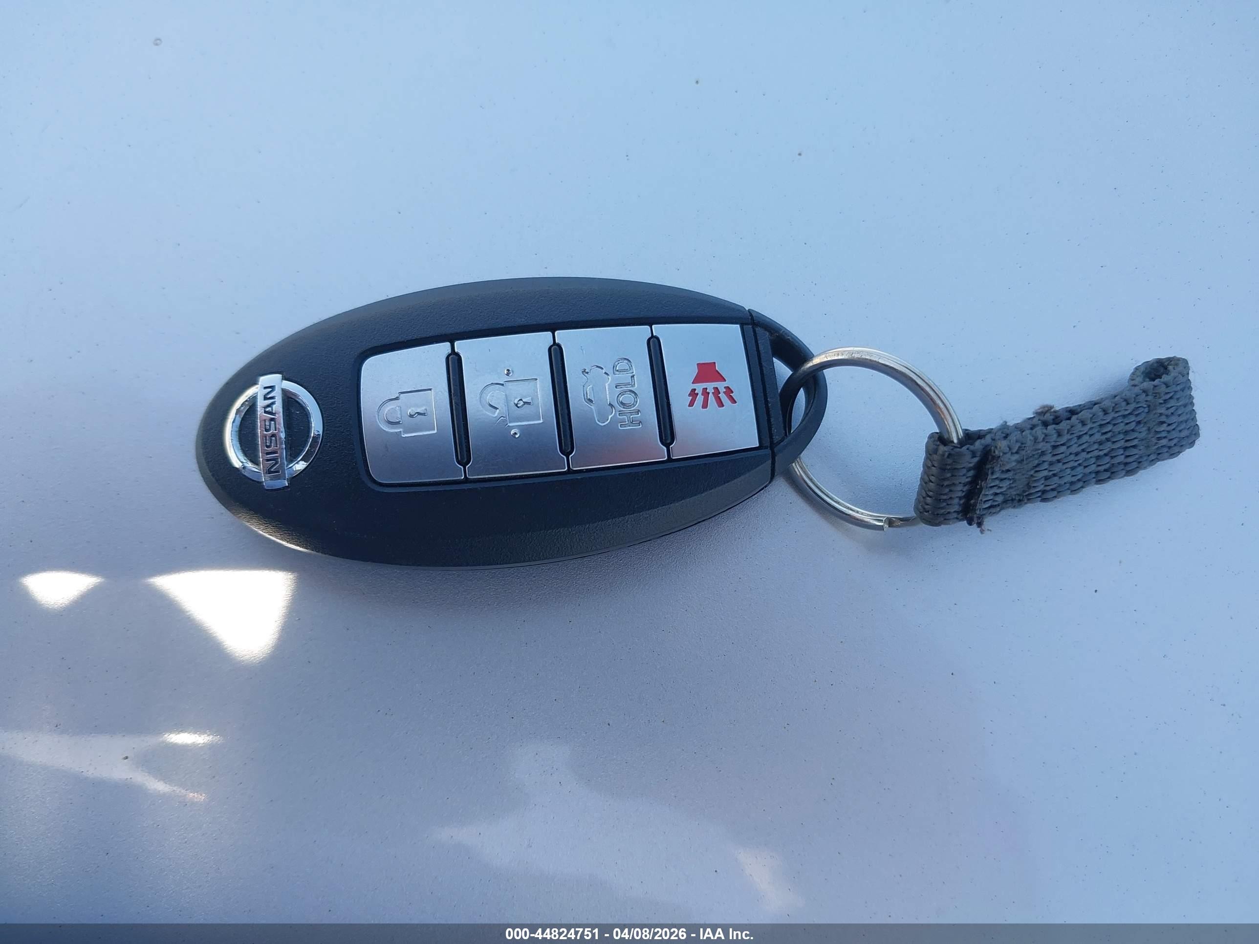 2014 Nissan Sentra Sr Silver vin: 3N1AB7AP3EL611141