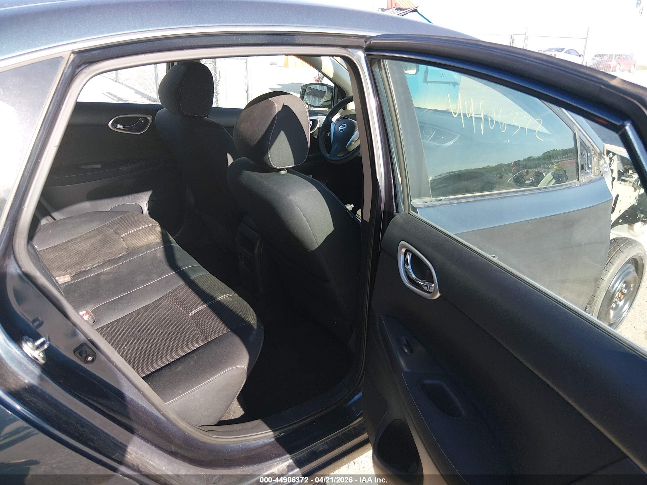 2014 Nissan Sentra S Dark Blue vin: 3N1AB7AP3EL612967