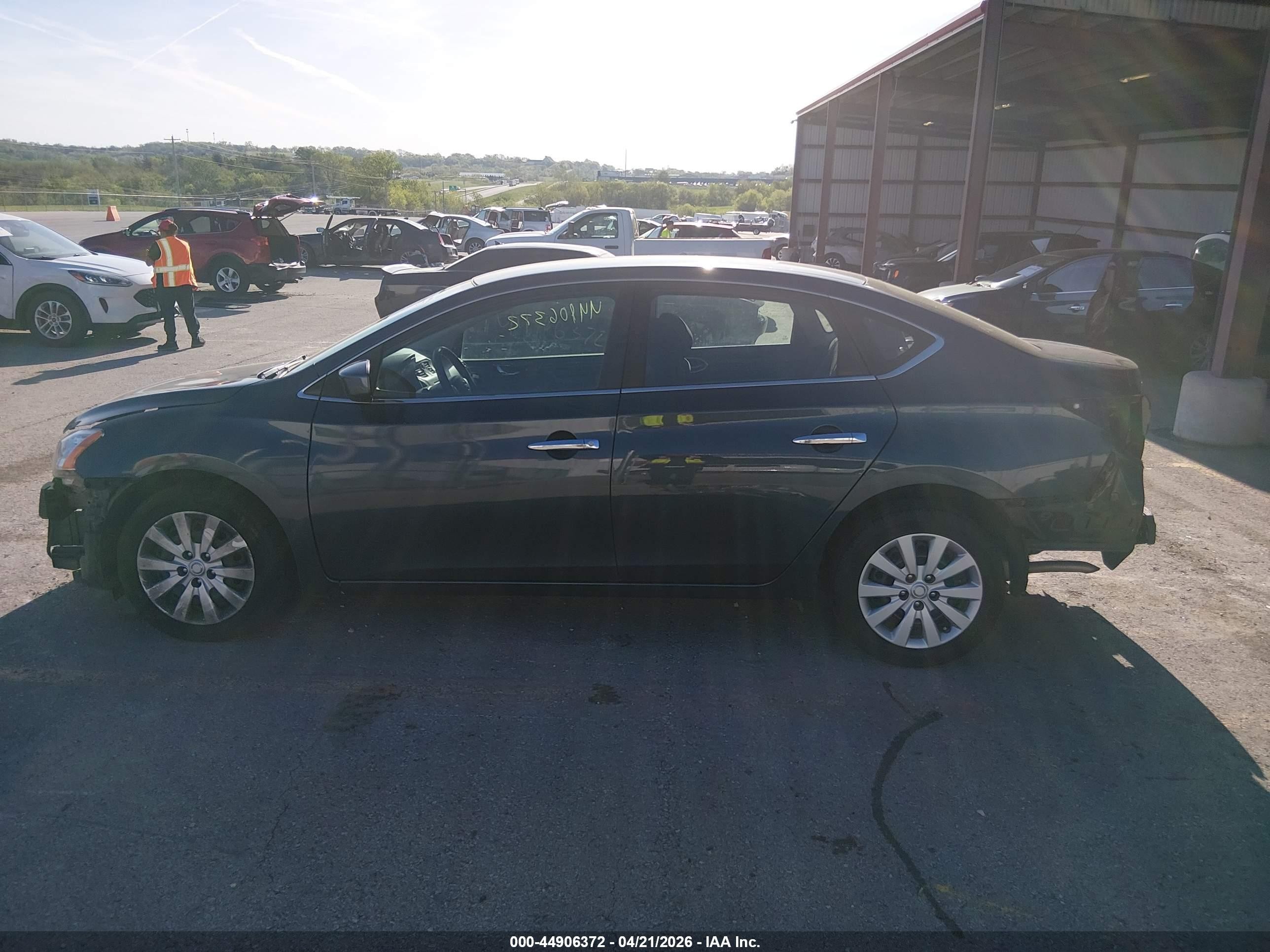 2014 Nissan Sentra S Dark Blue vin: 3N1AB7AP3EL612967