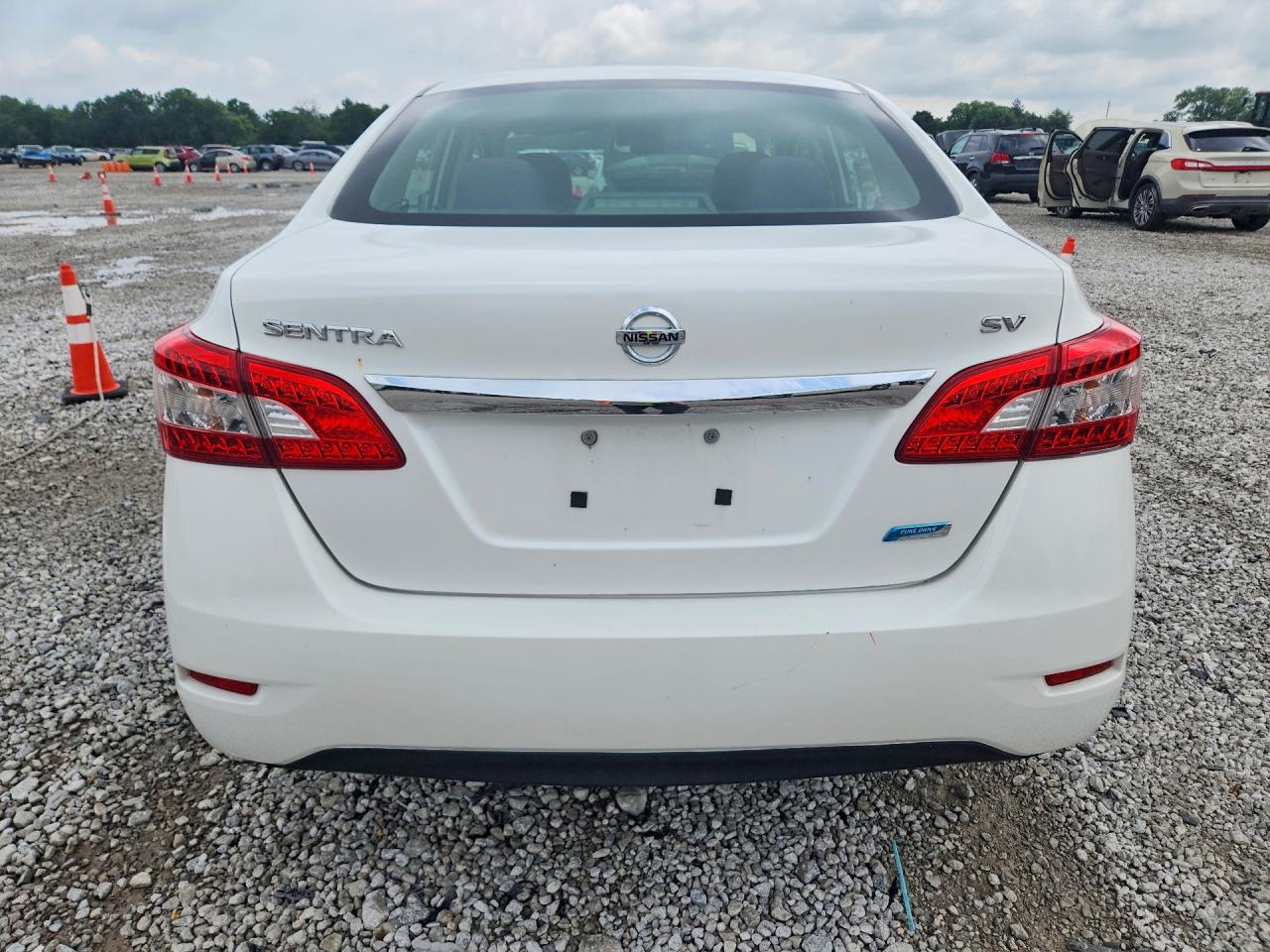 2014 Nissan Sentra Sv White vin: 3N1AB7AP3EL646245