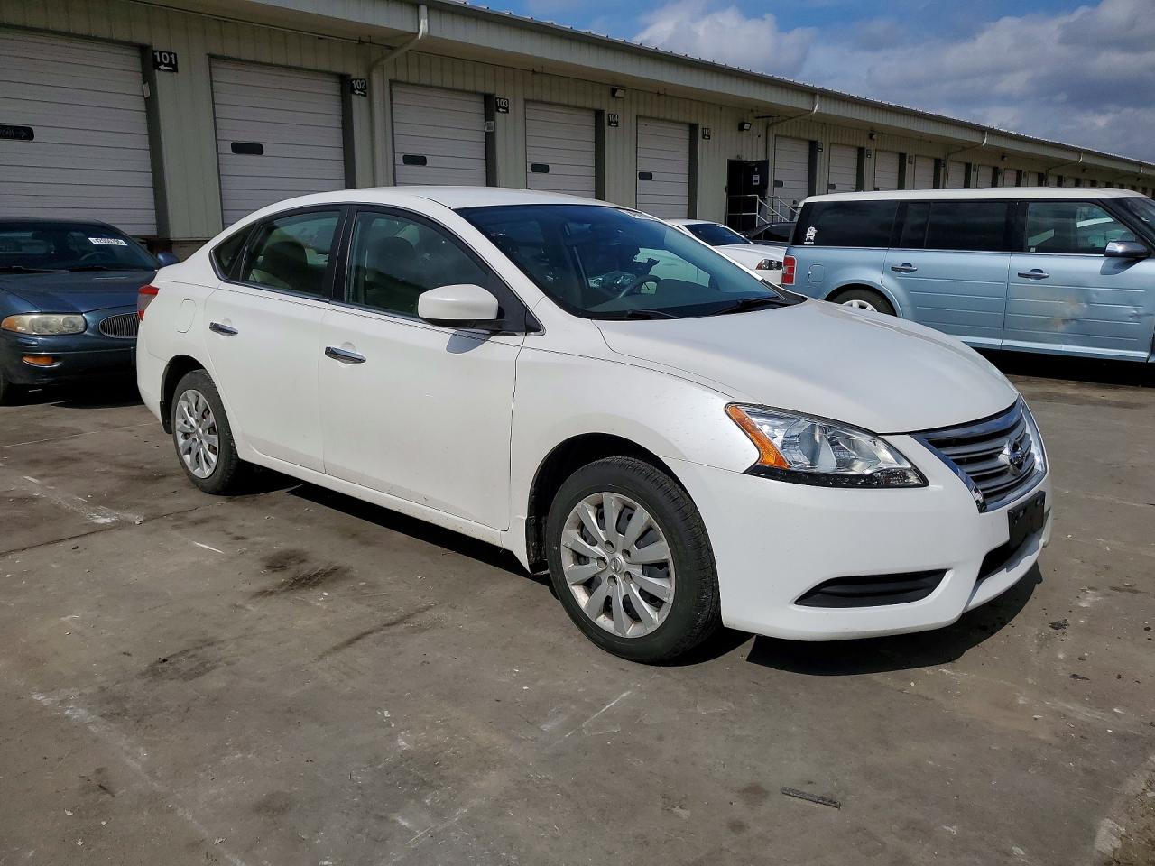2014 Nissan Sentra S White vin: 3N1AB7AP3EL679729