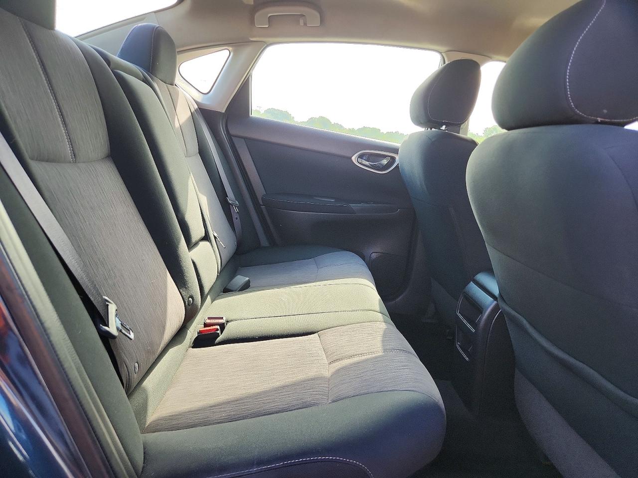 2014 Nissan Sentra Sv Blue vin: 3N1AB7AP3EL697891
