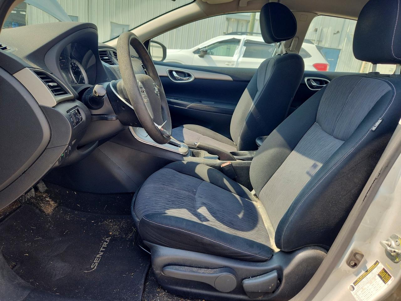 2014 Nissan Sentra Sv Silver vin: 3N1AB7AP3EY206562