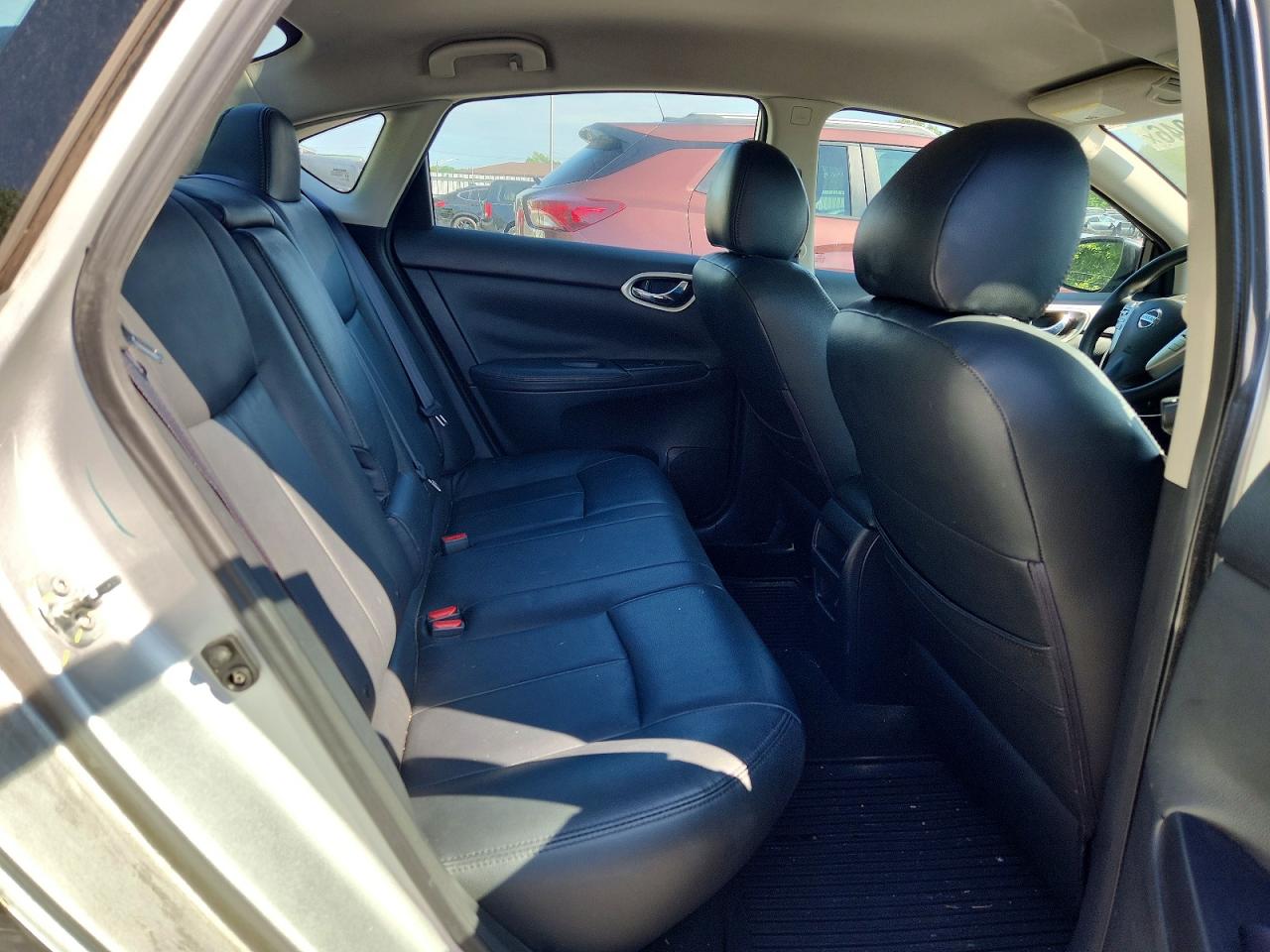 2014 Nissan Sentra Sv Серебряный vin: 3N1AB7AP3EY244681