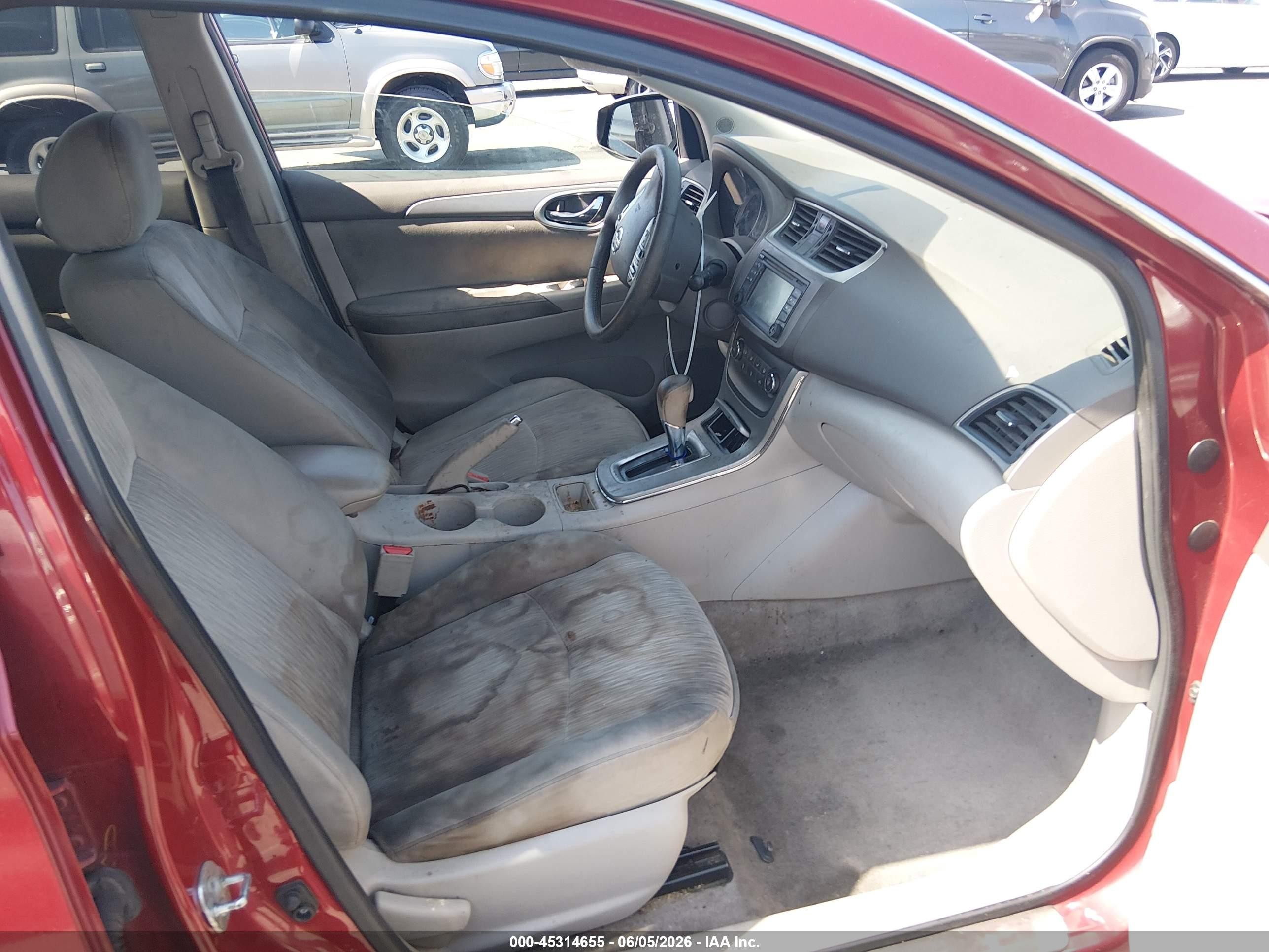 2014 Nissan Sentra Sv Красный vin: 3N1AB7AP3EY297252