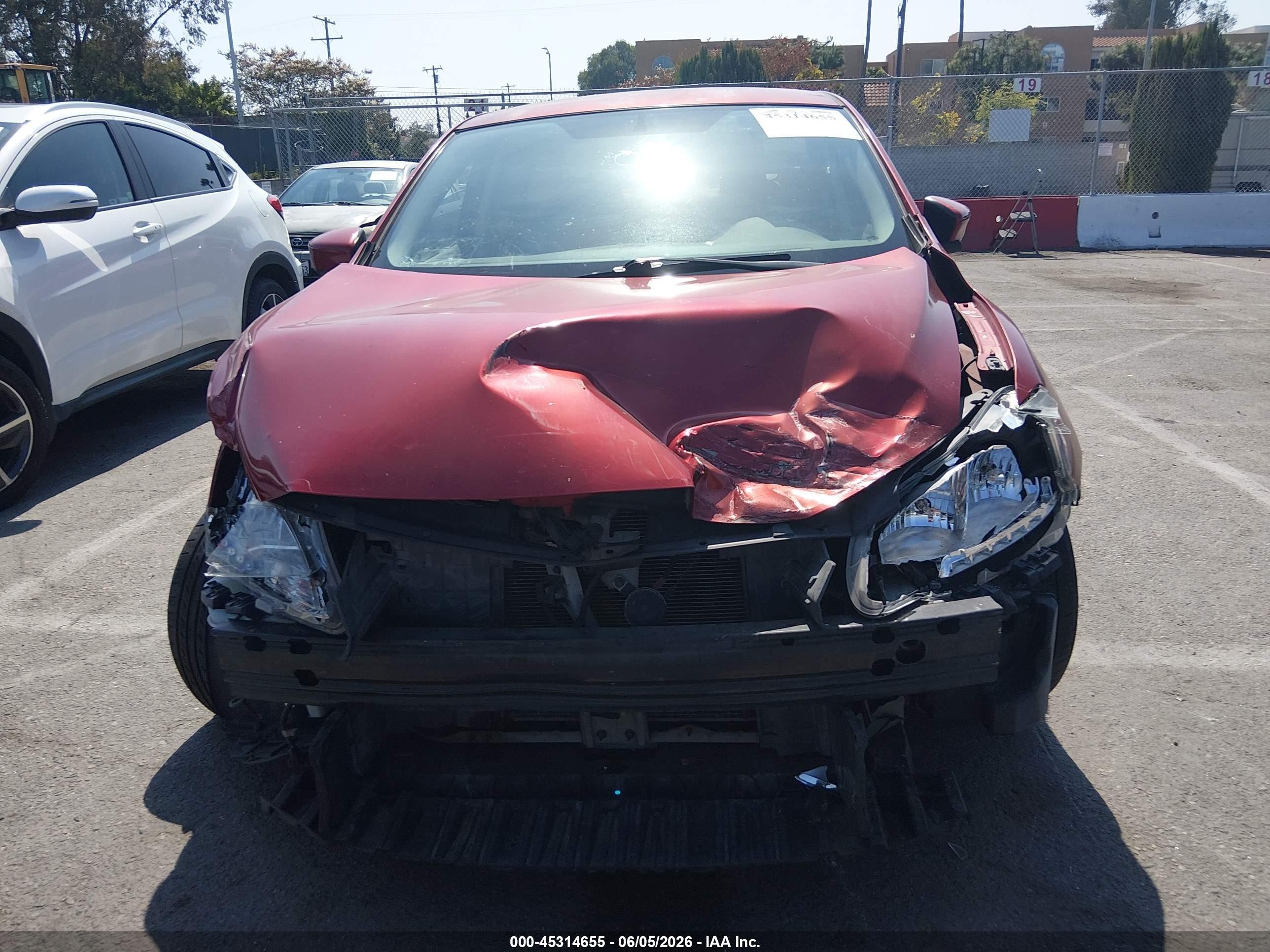 2014 Nissan Sentra Sv Красный vin: 3N1AB7AP3EY297252