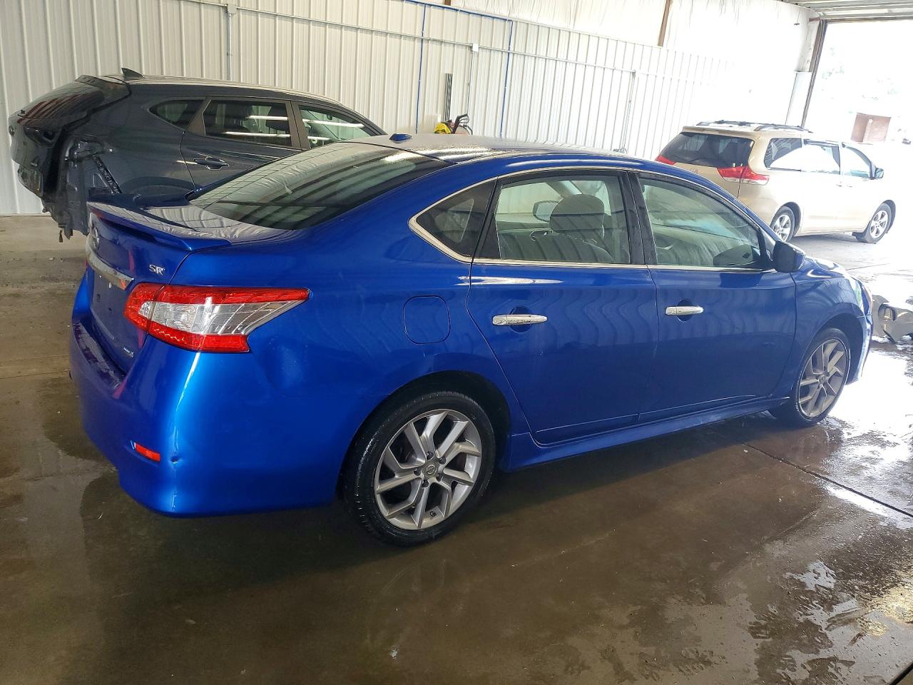 2014 Nissan Sentra Sr Blue vin: 3N1AB7AP3EY327933