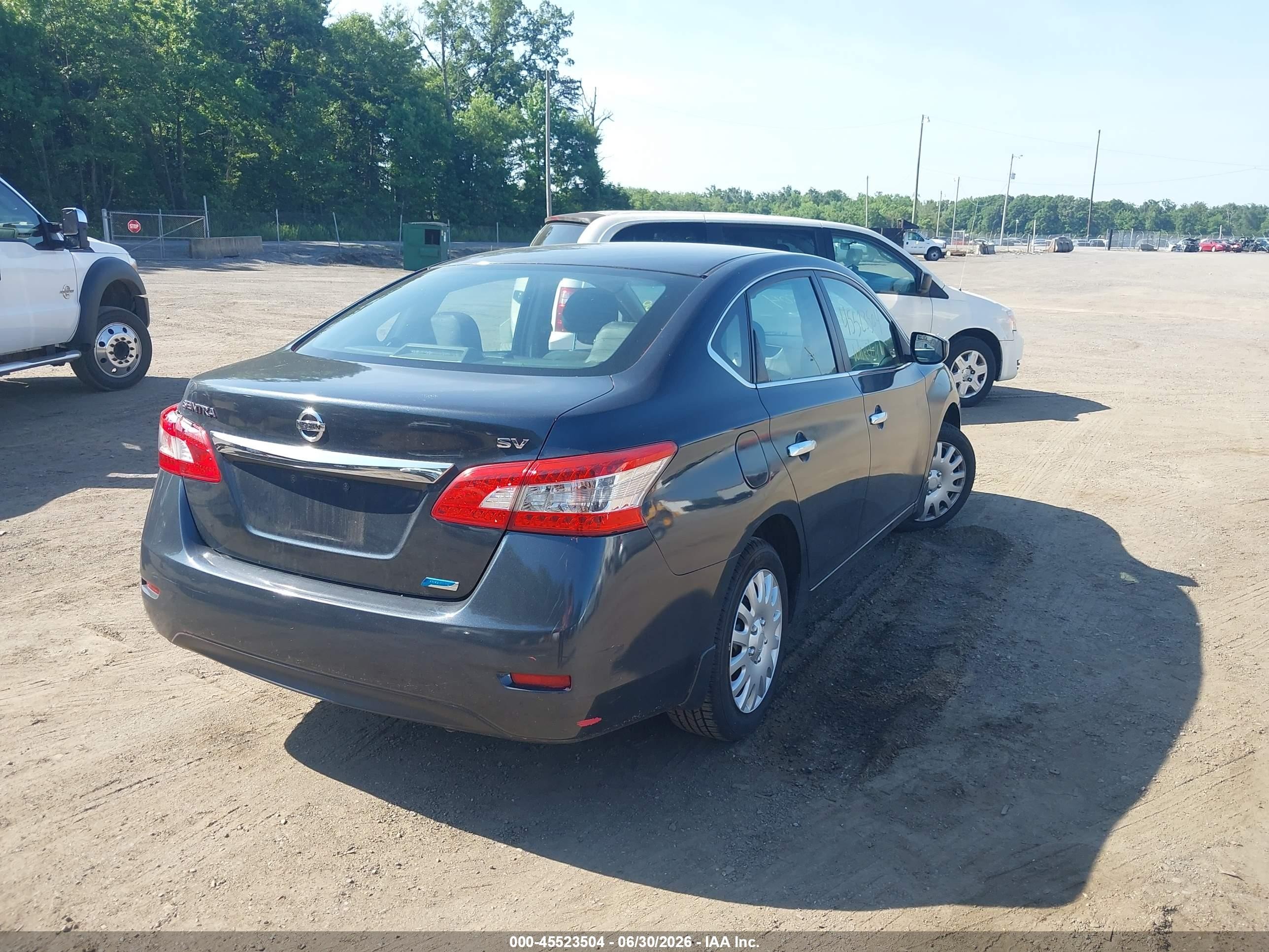2014 Nissan Sentra Sv Серый vin: 3N1AB7AP3EY332341