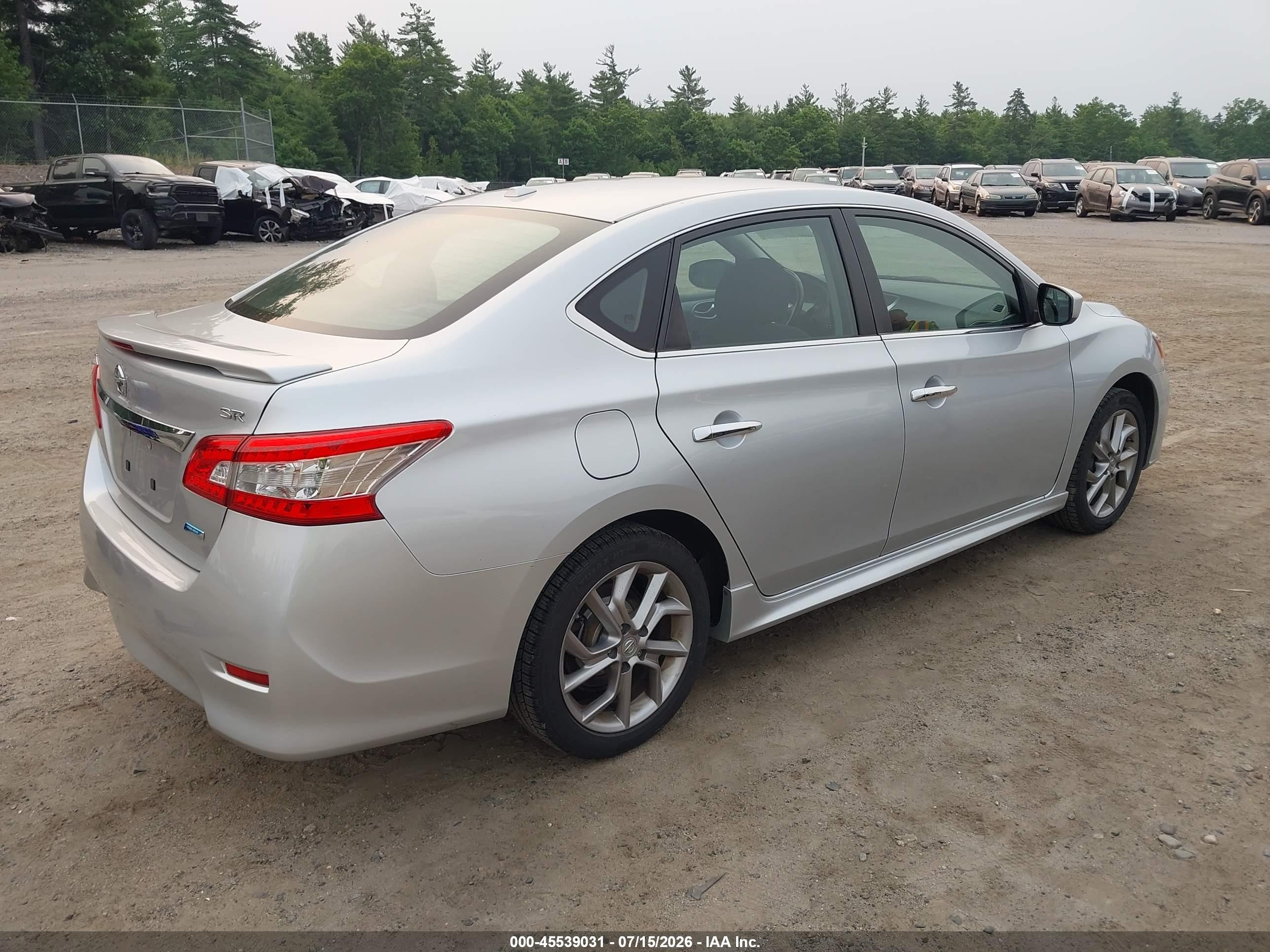 2014 Nissan Sentra Sr Silver vin: 3N1AB7AP3EY339726