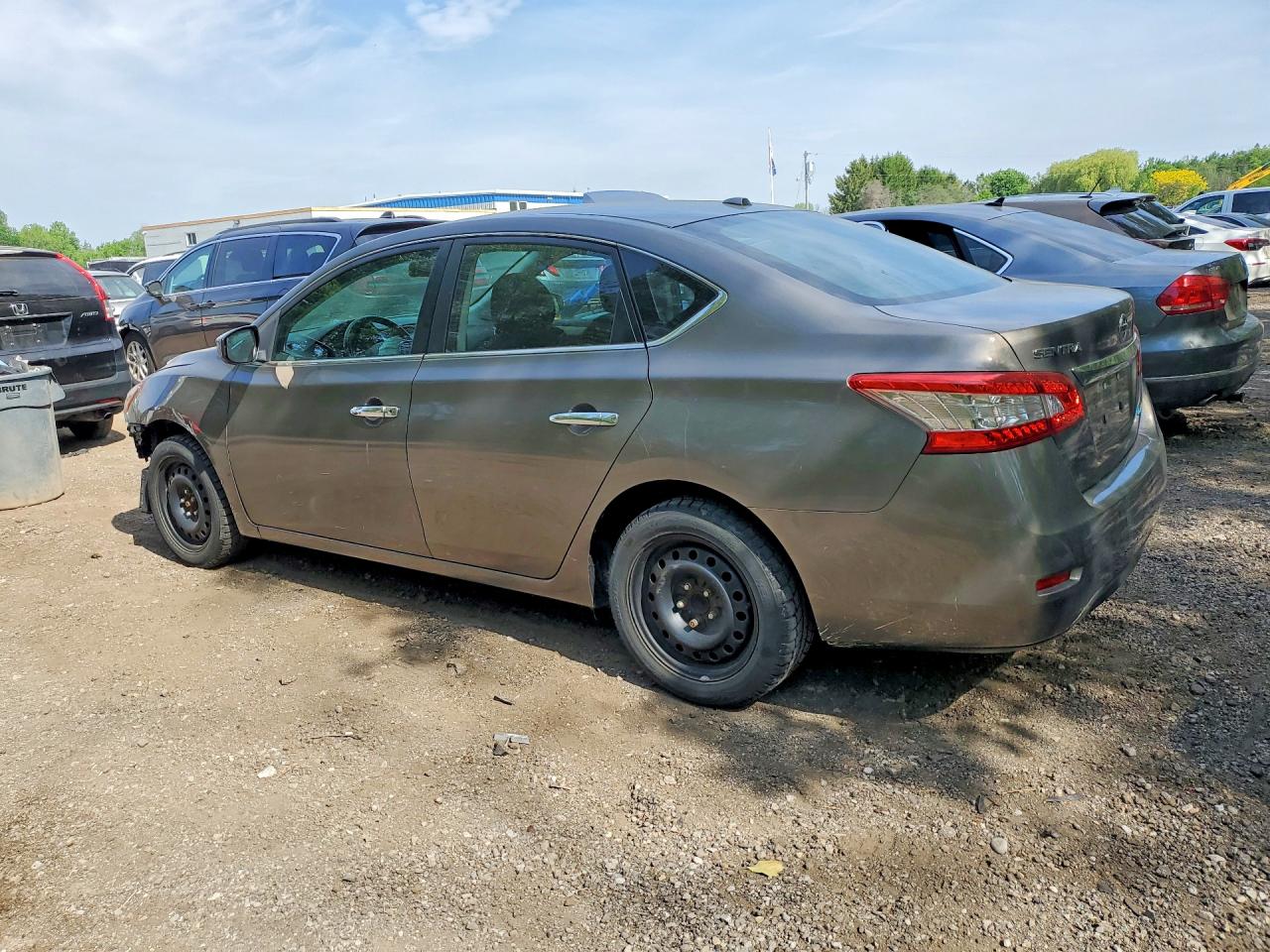 2015 Nissan Sentra S Серый vin: 3N1AB7AP3FL636476