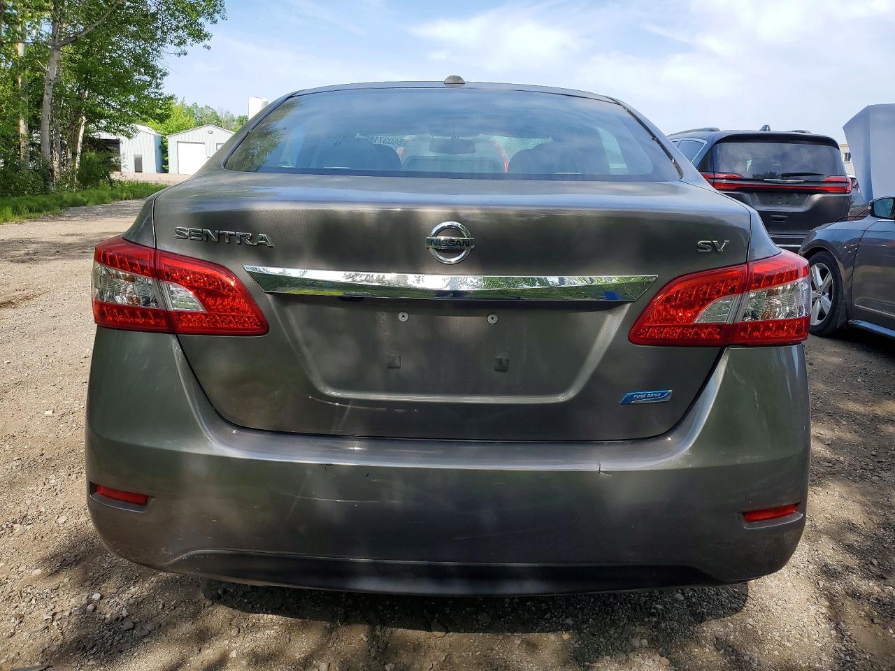 2015 Nissan Sentra S Серый vin: 3N1AB7AP3FL636476