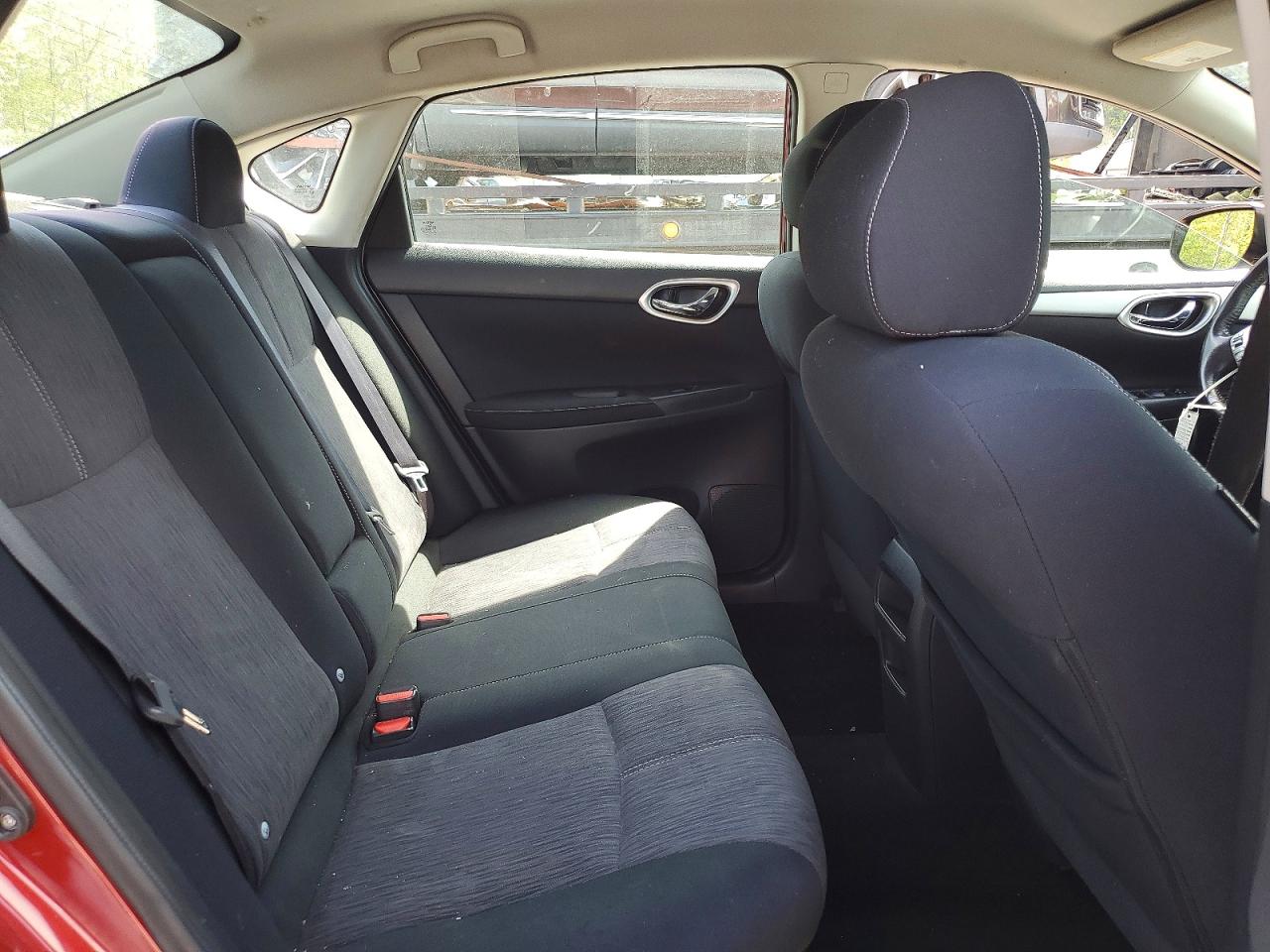 2015 Nissan Sentra Sv Красный vin: 3N1AB7AP3FL638390