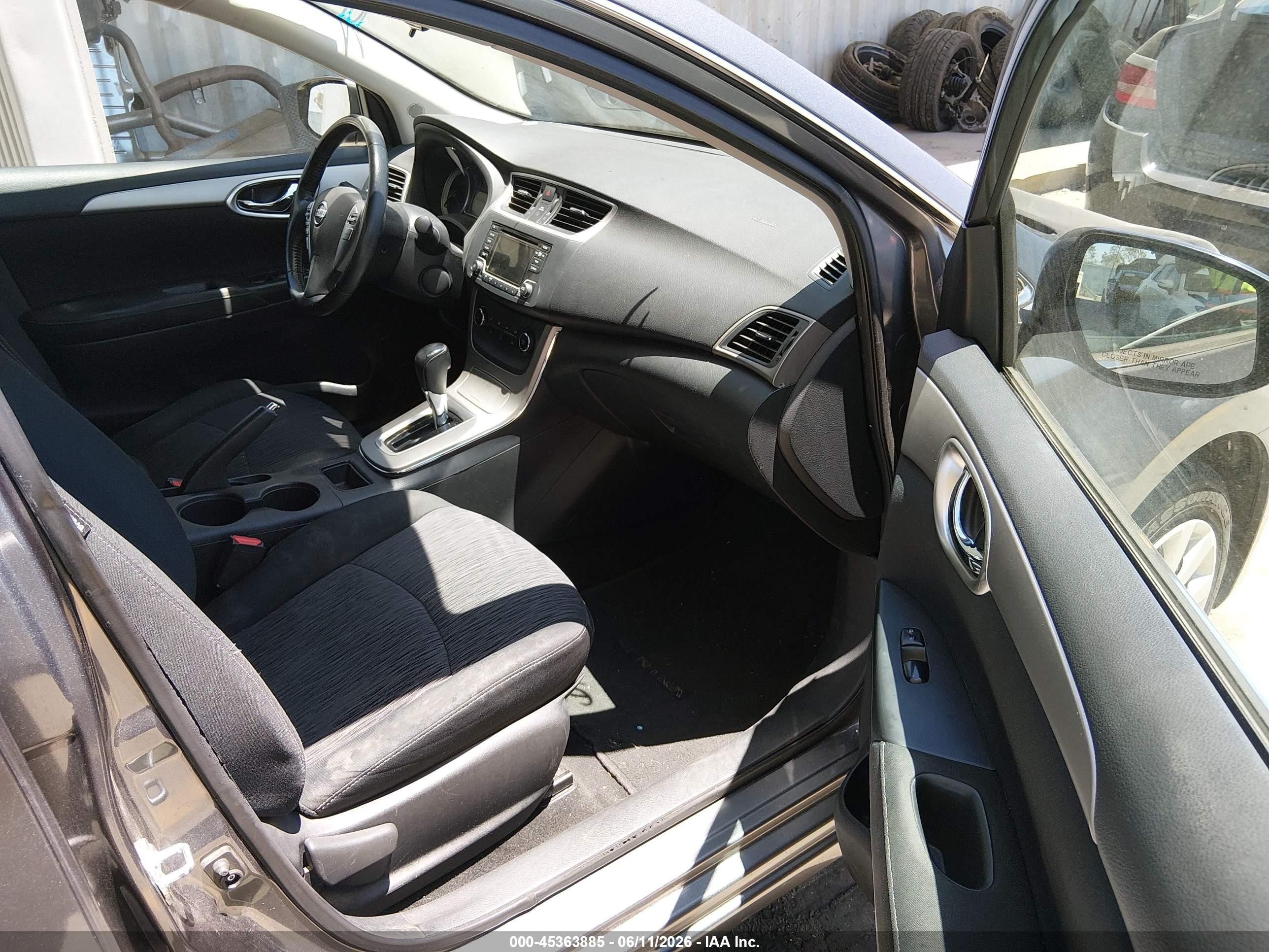 2015 Nissan Sentra Sv Серый vin: 3N1AB7AP3FL645517