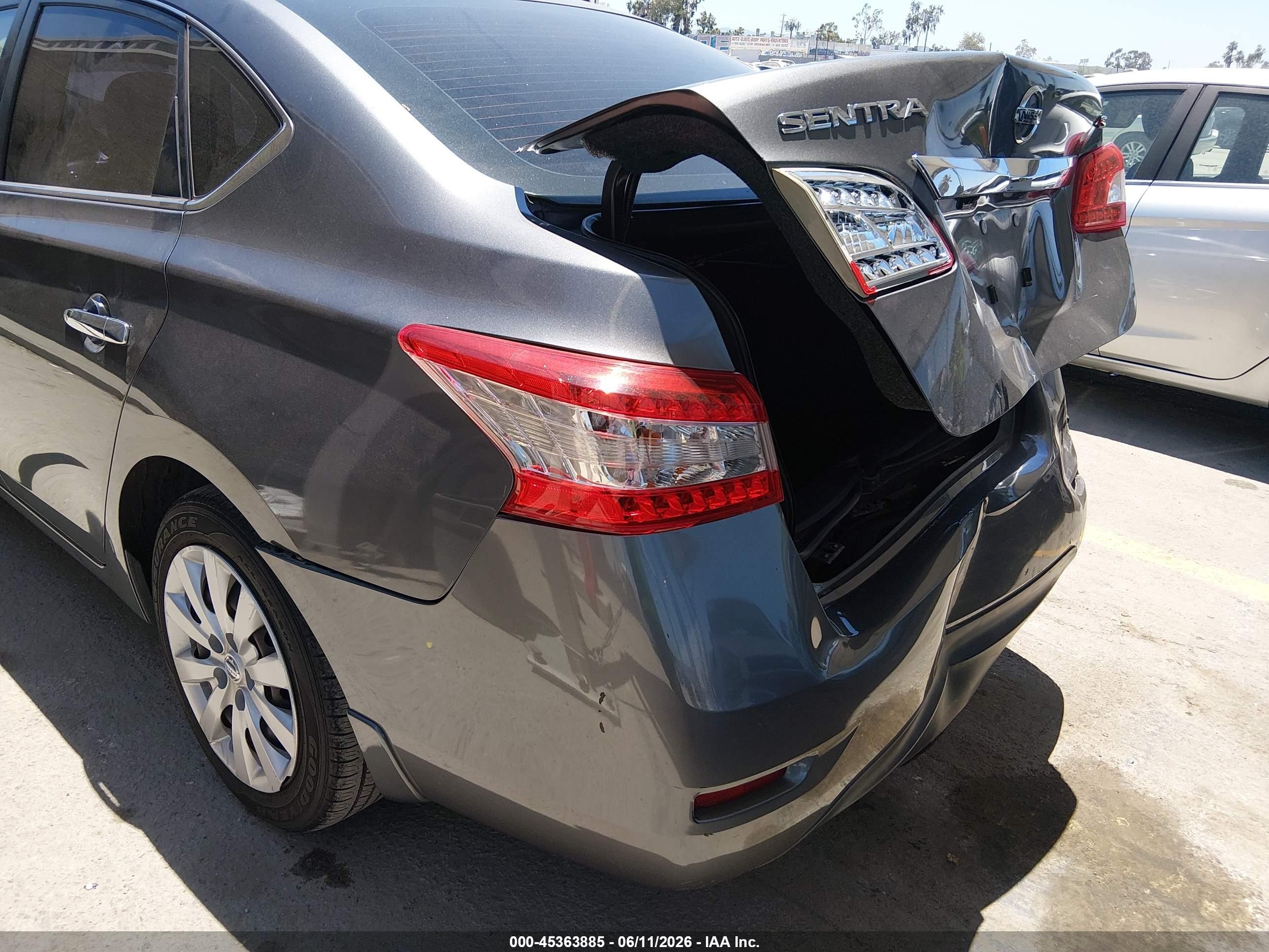 2015 Nissan Sentra Sv Серый vin: 3N1AB7AP3FL645517
