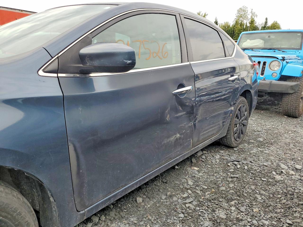 2015 Nissan Sentra Blue vin: 3N1AB7AP3FL645632