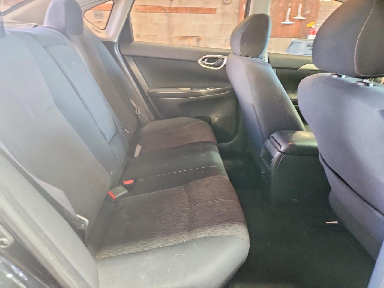 2015 Nissan Sentra Sv Черный vin: 3N1AB7AP3FL652872